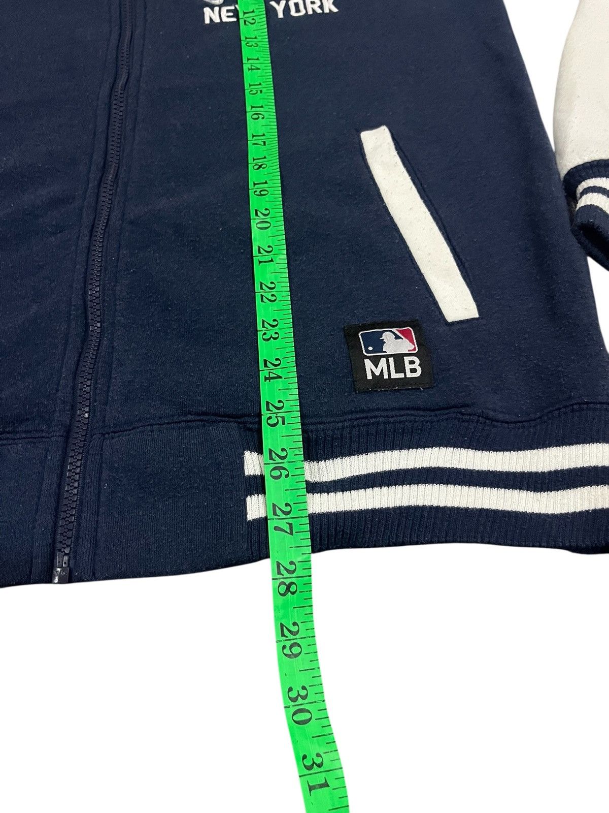 New York Yankees VINTAGE NEW YORK YANKEES MLB VARSITY JACKET Size US L / EU 52-54 / 3 - 16 Thumbnail