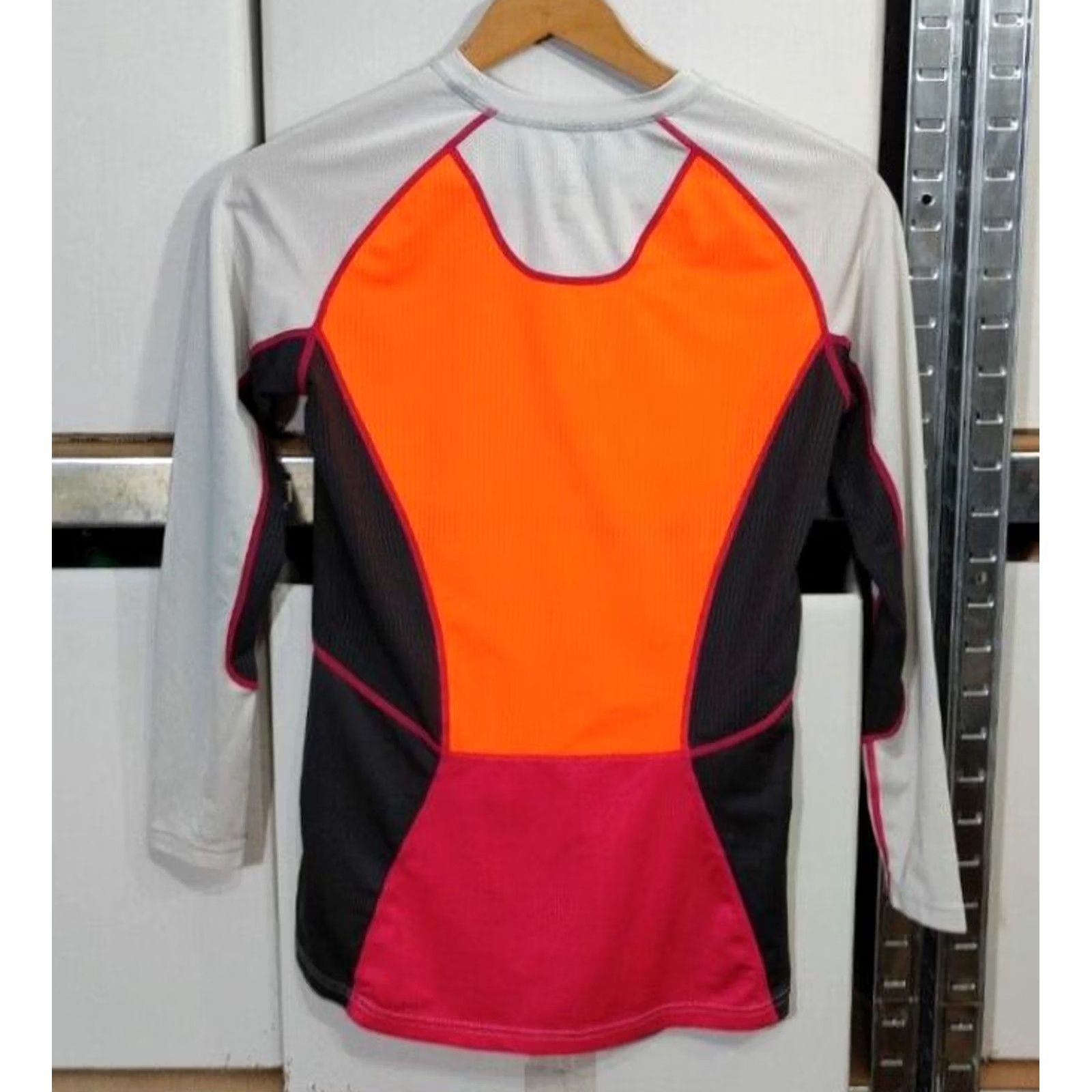 Layer 8 Bjorn Daehlie Womens Base Layer Shirt Small Outdoor Thermal Ski Sport Shirt Size S / US 4 / IT 40 - 2 Thumbnail