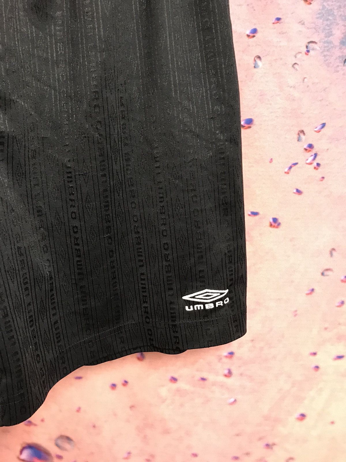 Umbro × Vintage Umbro luxury monogram shorts Size US 34 / EU 50 - 2 Thumbnail