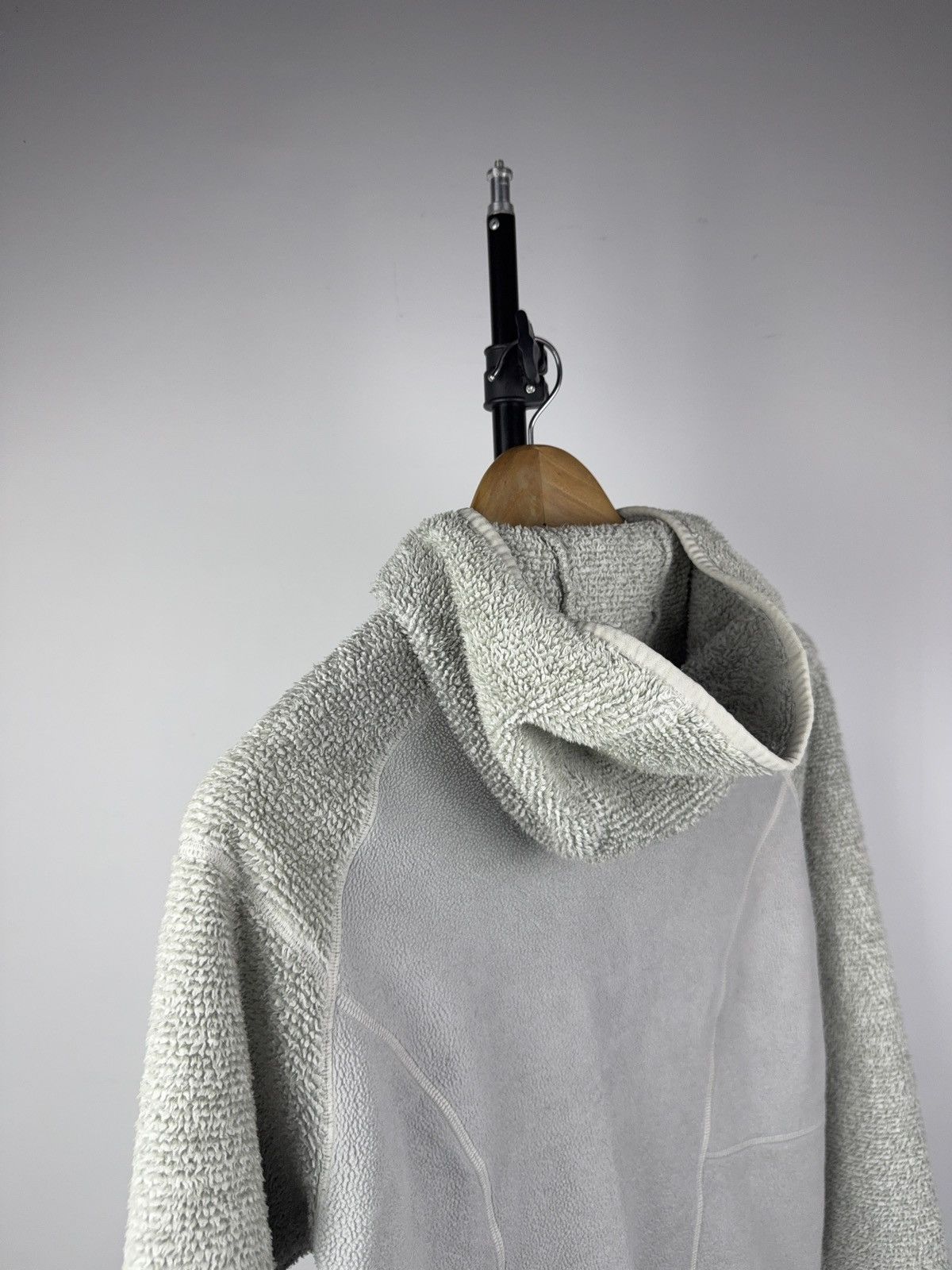 Jack Wolfskin Gorpcore 00s Jack Wolfskin Grey Sherpa Fleece Zip Hoodie Size M / US 6-8 / IT 42-44 - 12 Thumbnail