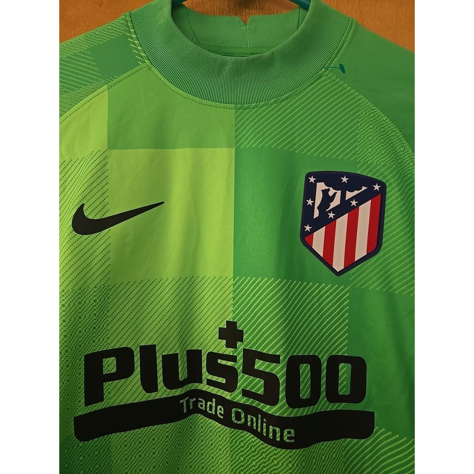 Nike NIKE ATLETICO MADRID 2021 GOALKEEPER JERSEY Sample - NWOT Size US M / EU 48-50 / 2 - 2 Thumbnail