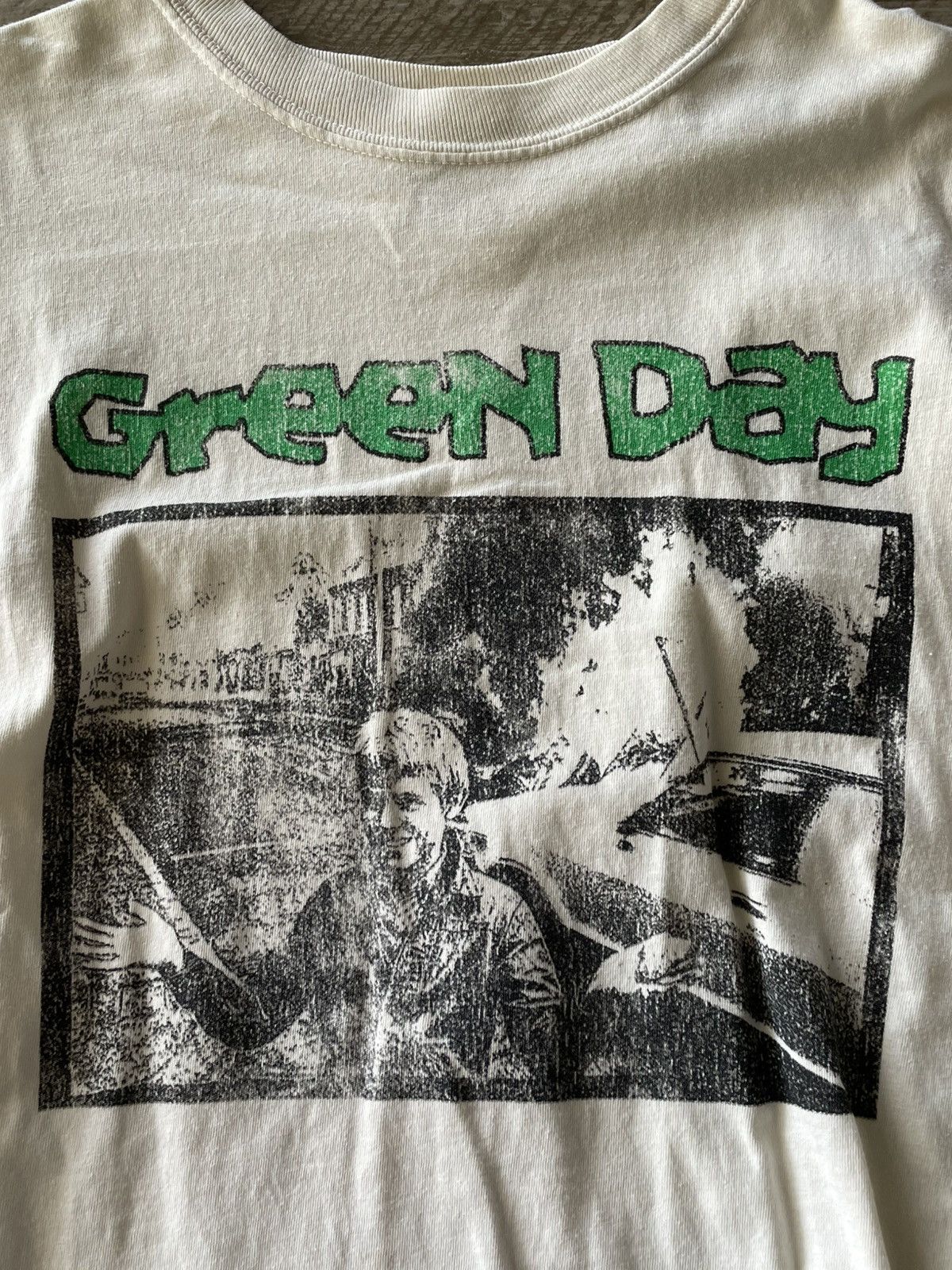 Comfort Colors Greenday 2024 tour shirt Size US XL / EU 56 / 4 - 2 Thumbnail