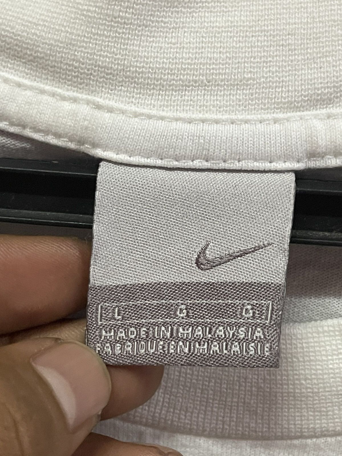 Nike Vintage Nike Air Max🔥🔥🔥 Size US L / EU 52-54 / 3 - 3 Thumbnail