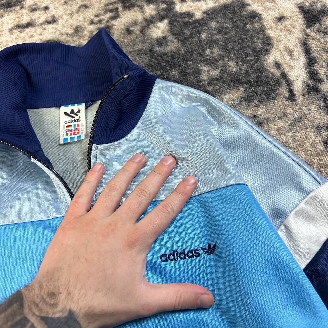 Adidas Adidas Vintage 90s Mini Logo Retro Track Jacket Size US M / EU 48-50 / 2 - 4 Thumbnail