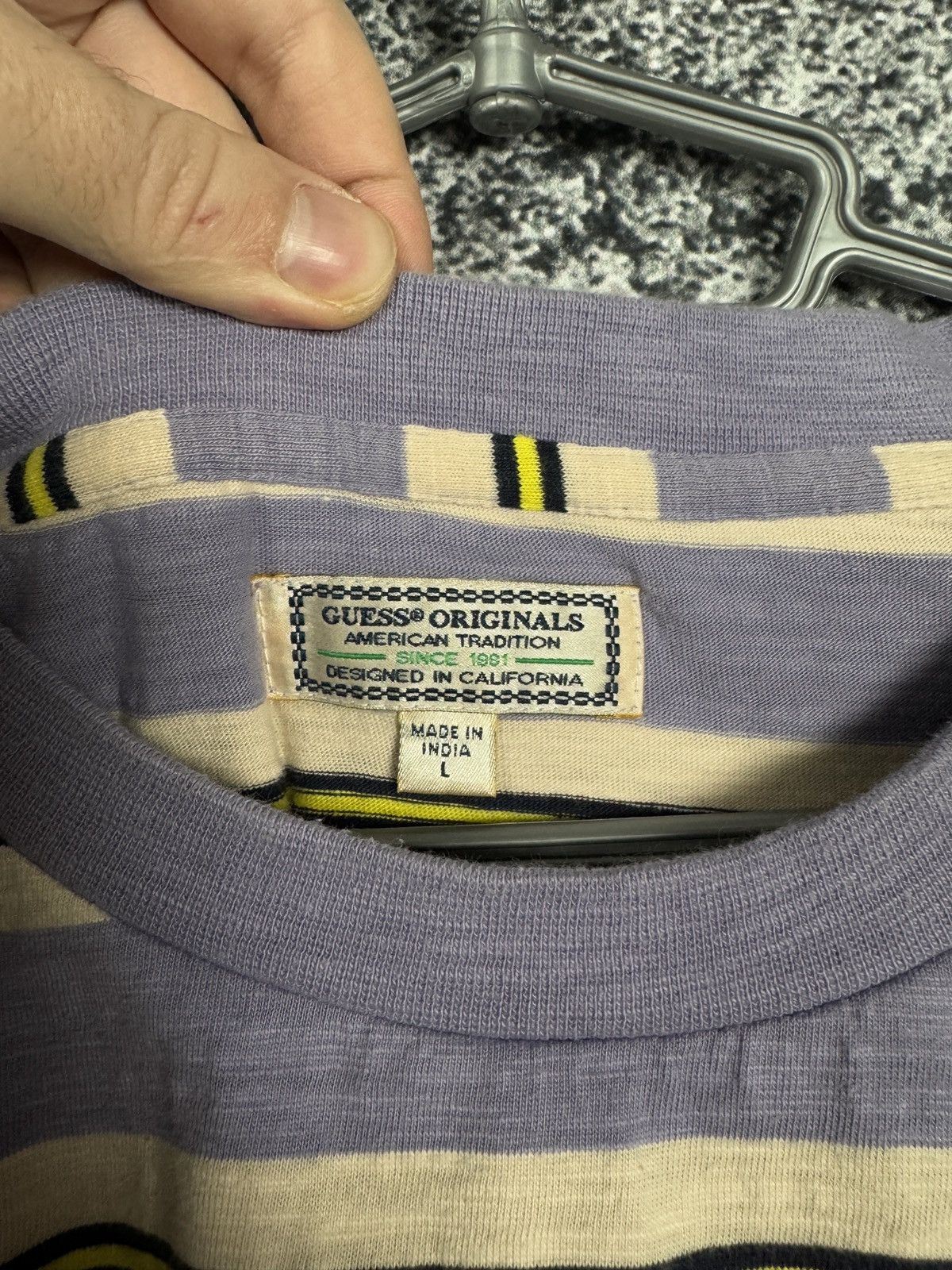 Guess Guess Los Angeles Striped T-Shirt Originals Vintage Size L Size US L / EU 52-54 / 3 - 7 Thumbnail