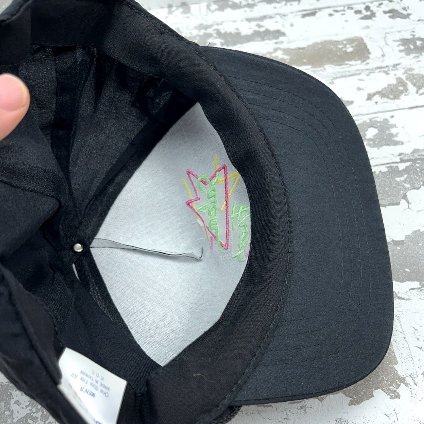 Vintage VINTAGE Sportsman Hat Cap Snapback Cigarette 90s Y2K Tobacco Promo Neon Lights Black Nylon Jersey Baseball Casual Workwear Mens Size ONE SIZE - 6 Thumbnail
