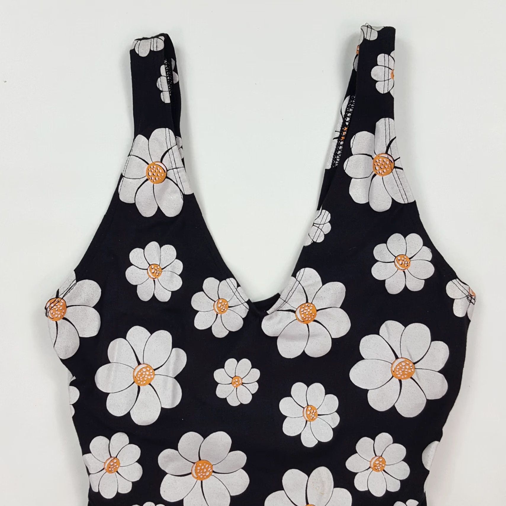 Sunflower VINTAGE Krystal K International Sunflower Halter One Piece Bikini Women's M Black Floral 80s Retro Plunge Top Split Size M / US 6-8 / IT 42-44 - 3 Thumbnail