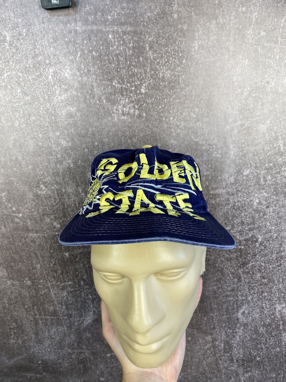 NBA × Vintage NOS 90s vintage NBA Golden State Warriors snapback cap DS Size ONE SIZE - 2 Thumbnail