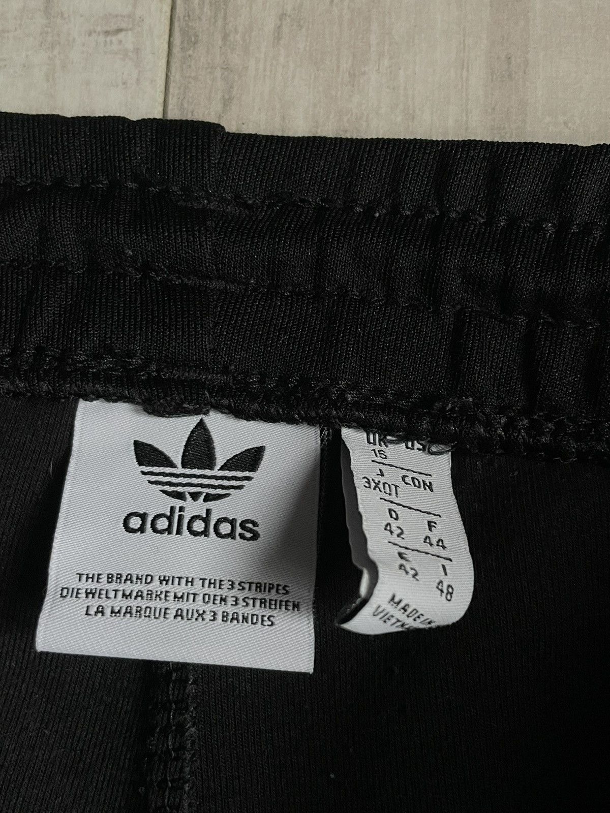 Adidas Adidas Y2K Black Sweatpants Baggy 00’s Avant Garde RARE Size US 34 / EU 50 - 7 Thumbnail
