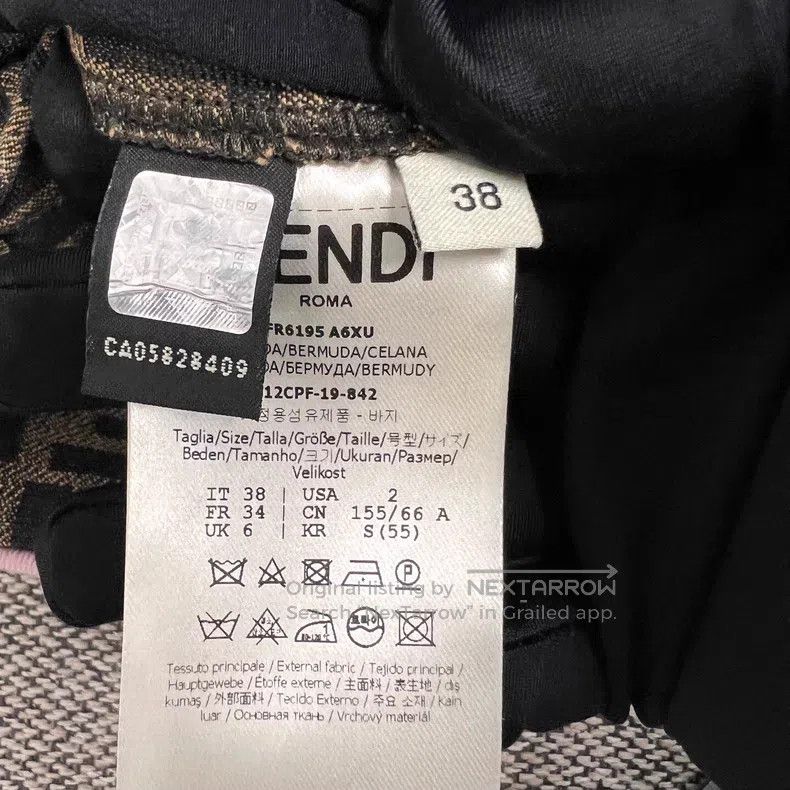 Fendi Fendi Ribbon full print logo flower bud shorts Size 25" / US 0 / IT 36 - 4 Thumbnail