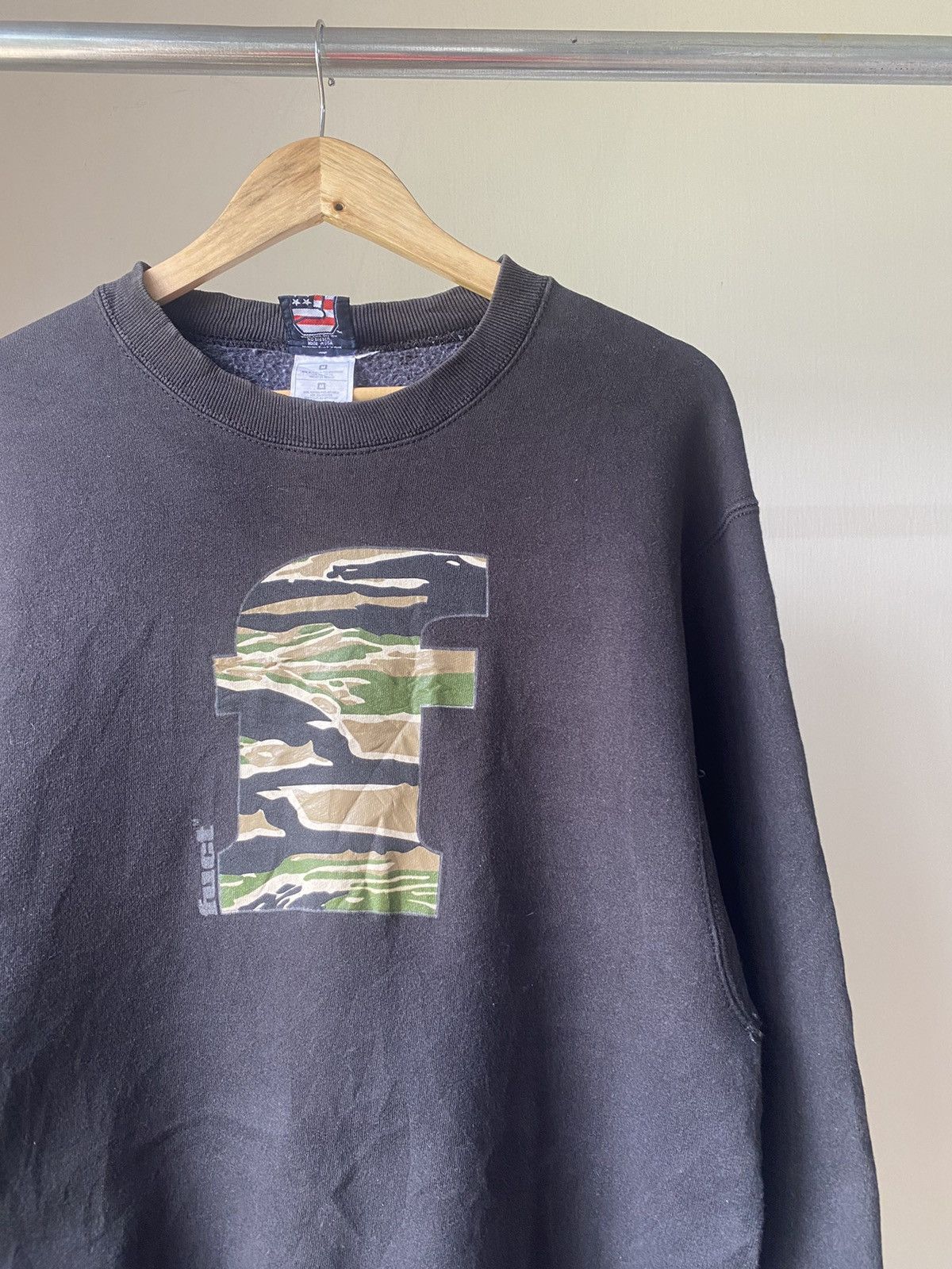 FUCT Rare☠️ FUCT CAMO BIG LOGO 90s SKATE Y2K Size US M / EU 48-50 / 2 - 8 Thumbnail