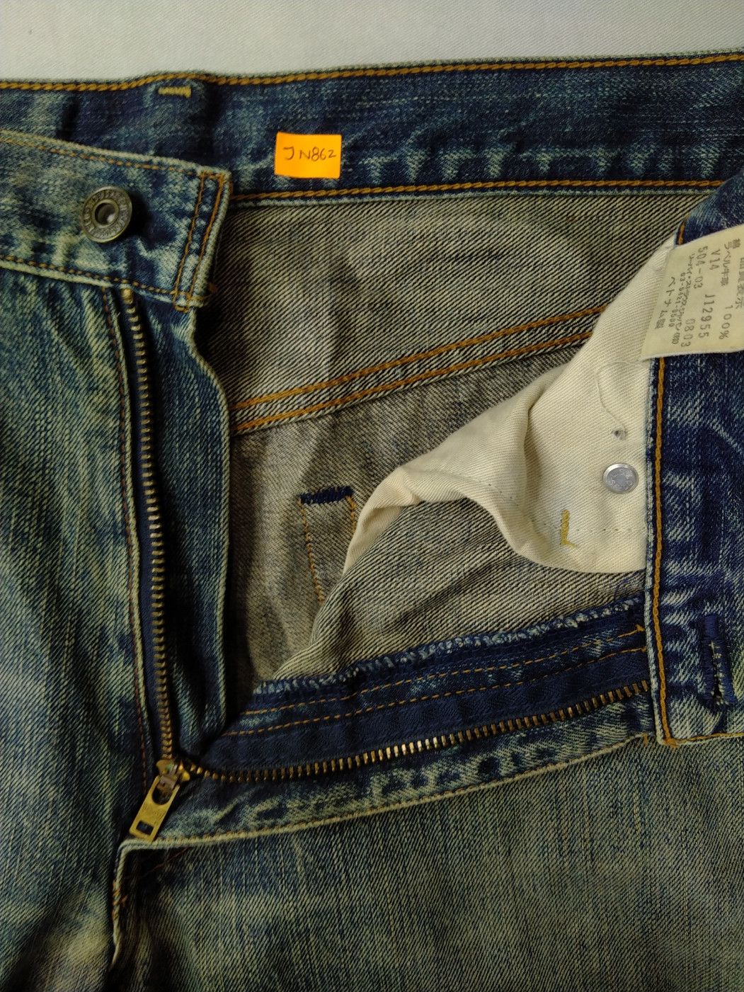 Levi's Faded Blue Vintage Levi's 504 Jeans 33x30.5 Denim -JN862 Size US 33 - 6 Thumbnail