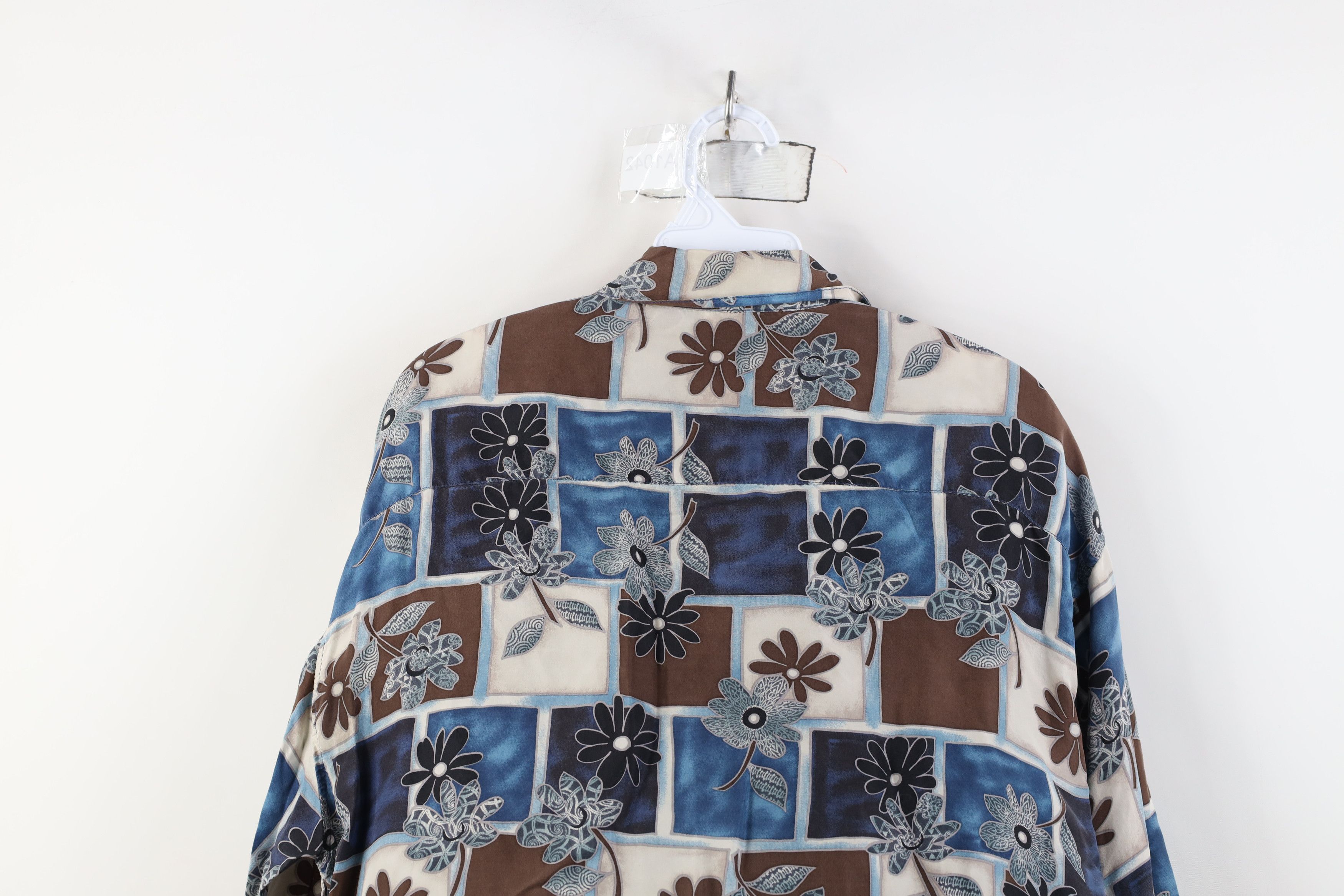 Vintage Vintage 90s Streetwear Silk Flower Collared Button Shirt Size US M / EU 48-50 / 2 - 10 Thumbnail