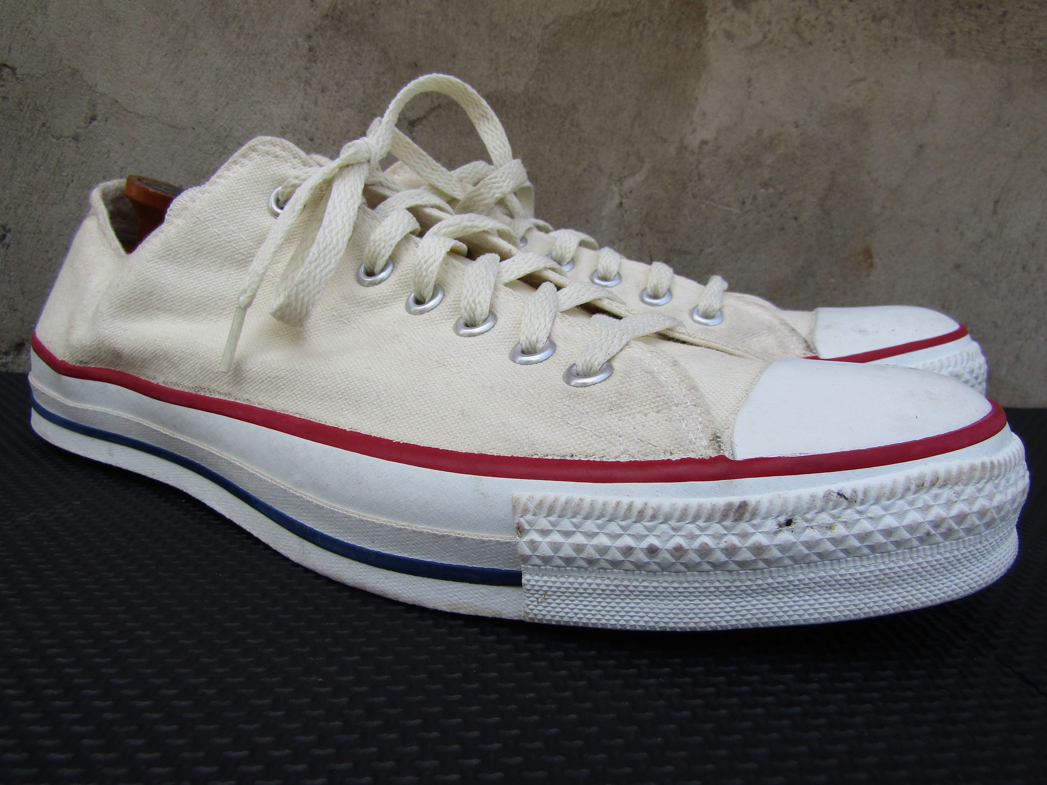 Vintage Converse Chuck Taylor White Low Top 1990s Mens Made