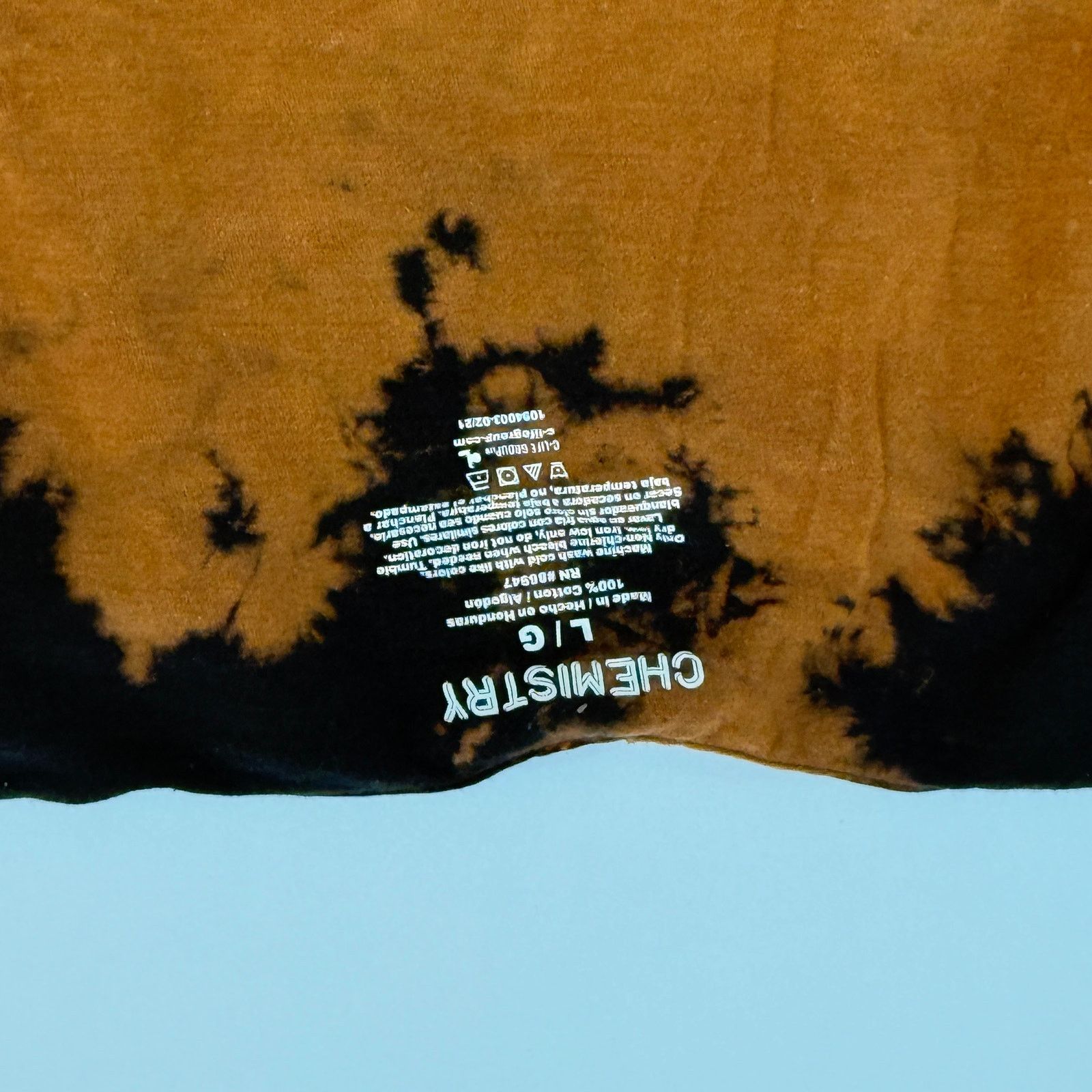 Chemistry Chemistry "Positive Energy" Bleach Wash Skull T-Shirt Size US L / EU 52-54 / 3 - 5 Thumbnail