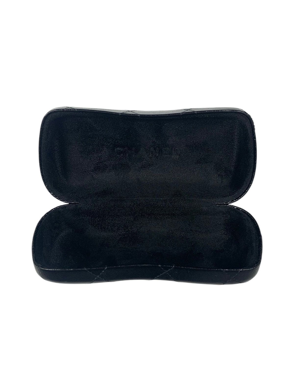 Chanel Chanel Sunglasses Hard Case Size ONE SIZE - 4 Thumbnail