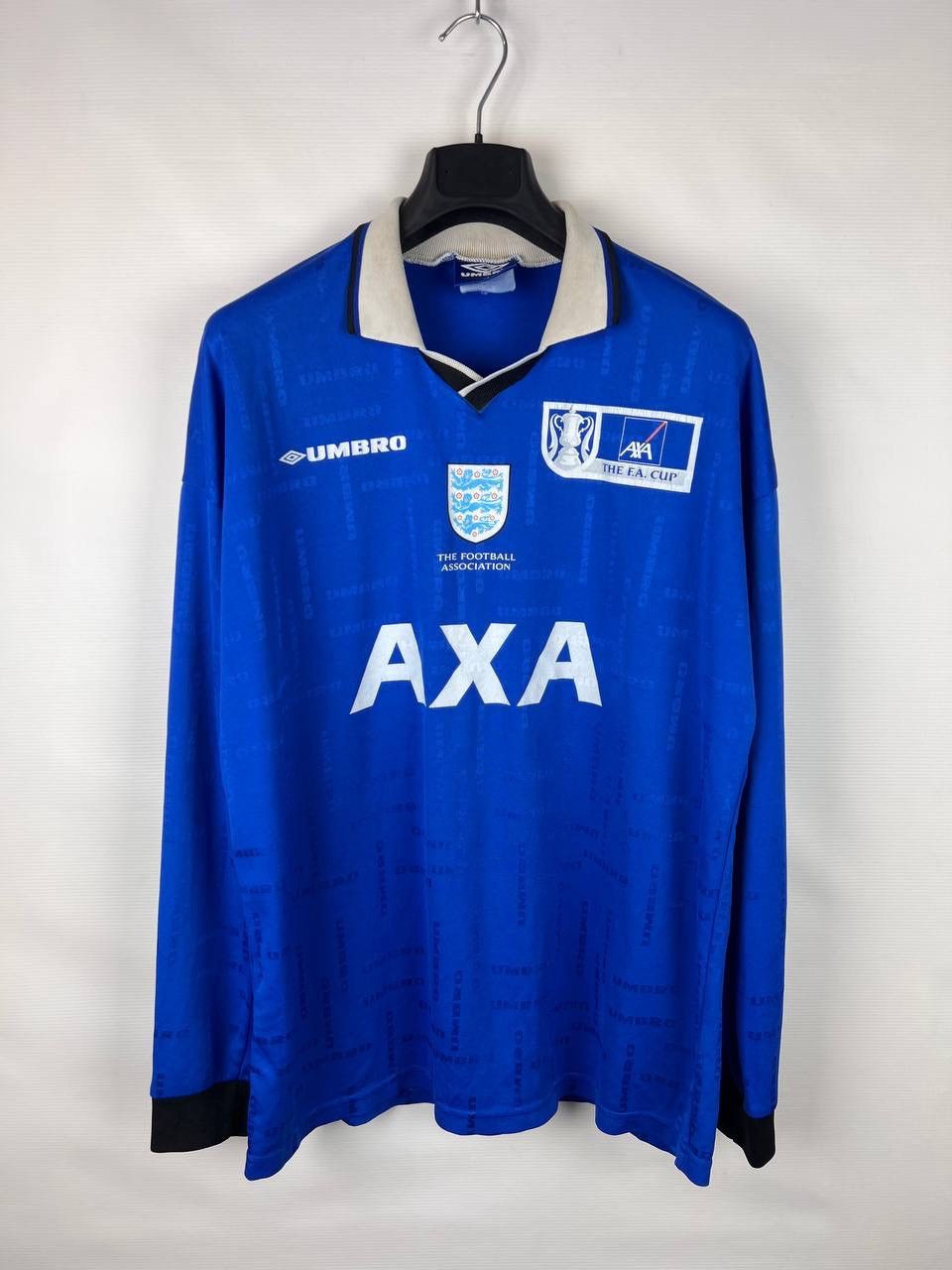 Other England F.A. CUP Shirt AXA 9 number 90s Jersey Umbro XL Size US XXL / EU 58 / 5 - 1 Thumbnail