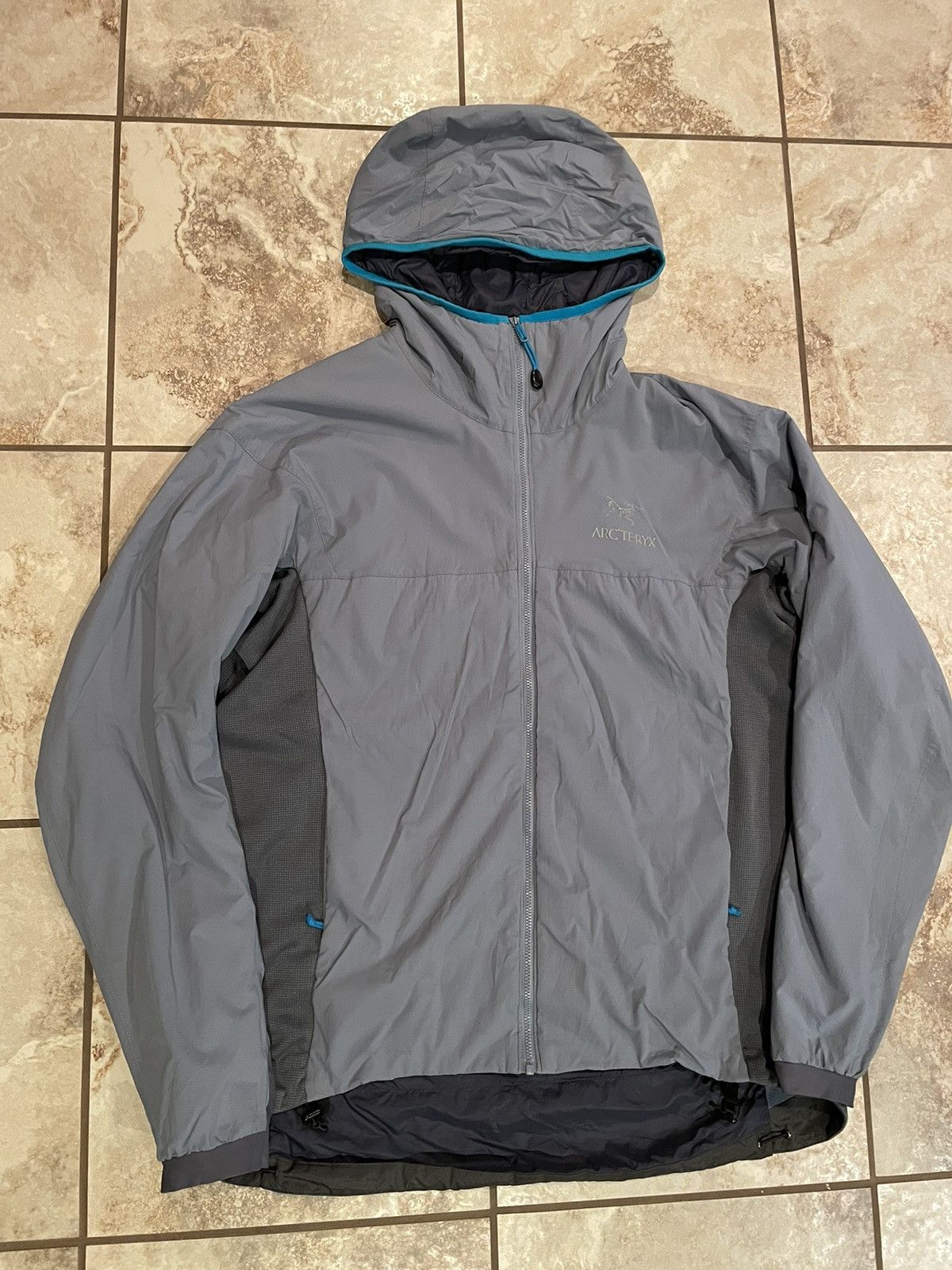 ARC'TERYX Atom LT Hoody Lサイズ グレー
