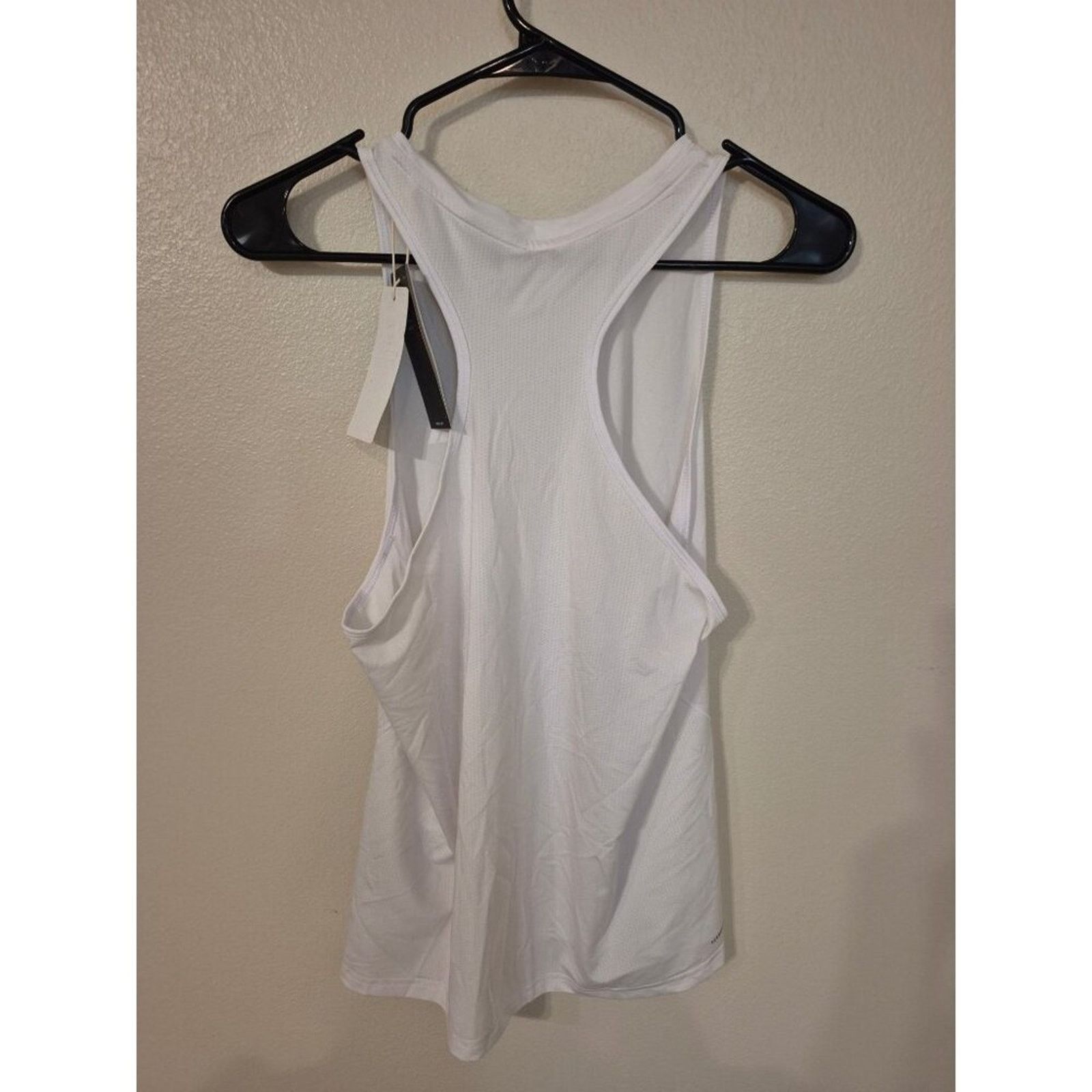 Adidas Adidas Women's WTR D4T Tank Top White, Medium Size M / US 6-8 / IT 42-44 - 3 Thumbnail