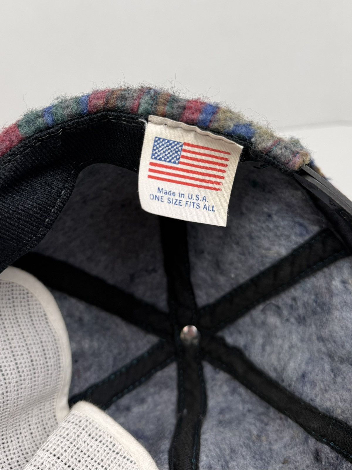 Carhartt Vintage 90s Carhartt Aztec Blanket Southwestern SnapBack Hat Size ONE SIZE - 8 Thumbnail