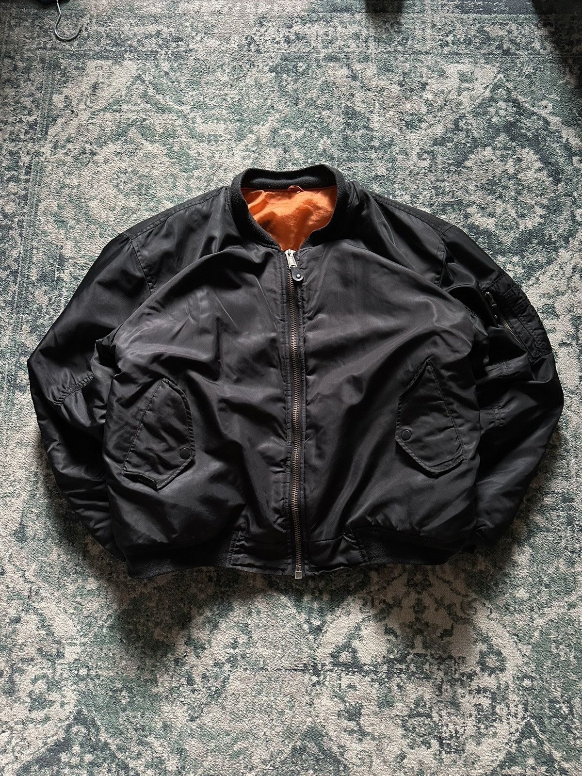Vintage VINTAGE BALENCY STYLE OVERSIZED MA-1 BOMBER Y2K JACKET XL Size US XL / EU 56 / 4 - 1 Thumbnail