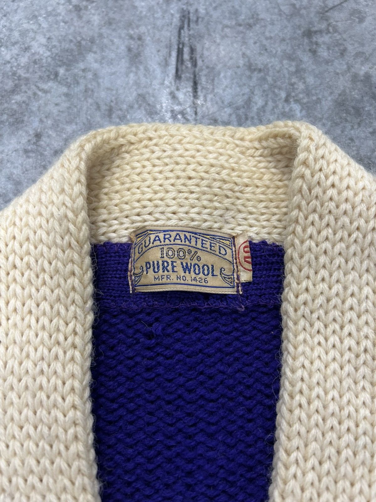 Vintage True vintage cardigan purple 70s Size US M / EU 48-50 / 2 - 2 Thumbnail