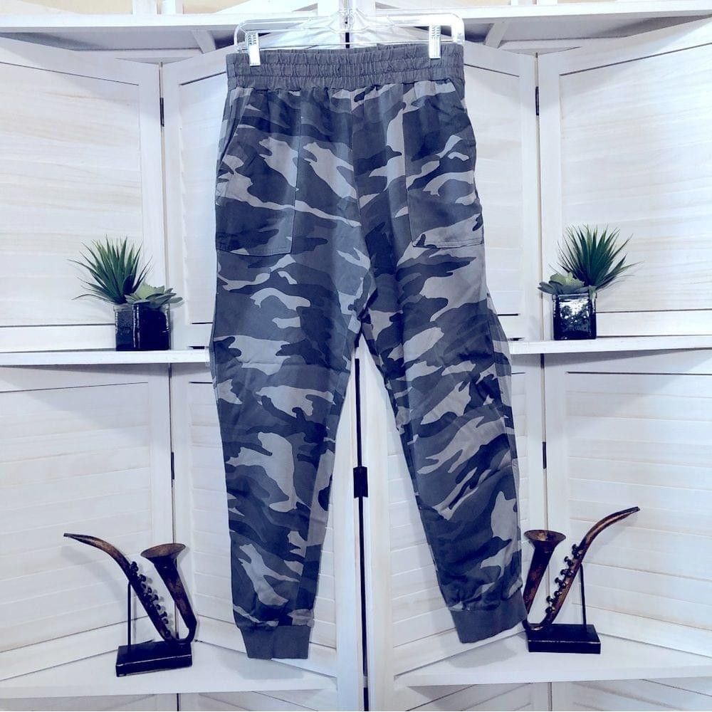 Splendid NWOT Splendid army camuflaje high rise jogger pants Sz S Size 27" / US 4 / IT 40 - 2 Thumbnail