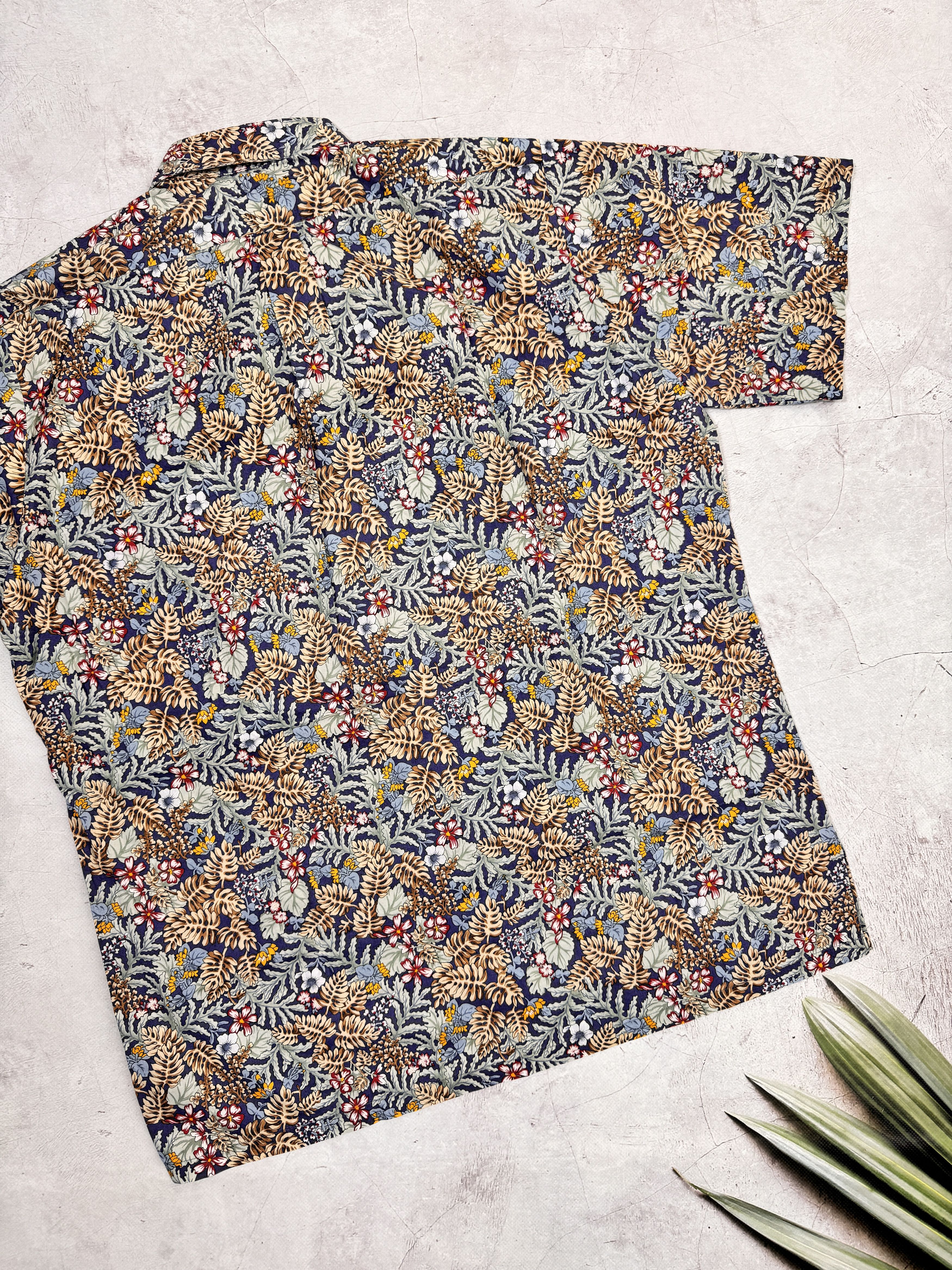 Hilo Hattie × Vintage Vintage Hilo Hattie Hawaiian Shirt Leaves & Flowers Cotton Size US M / EU 48-50 / 2 - 13 Thumbnail
