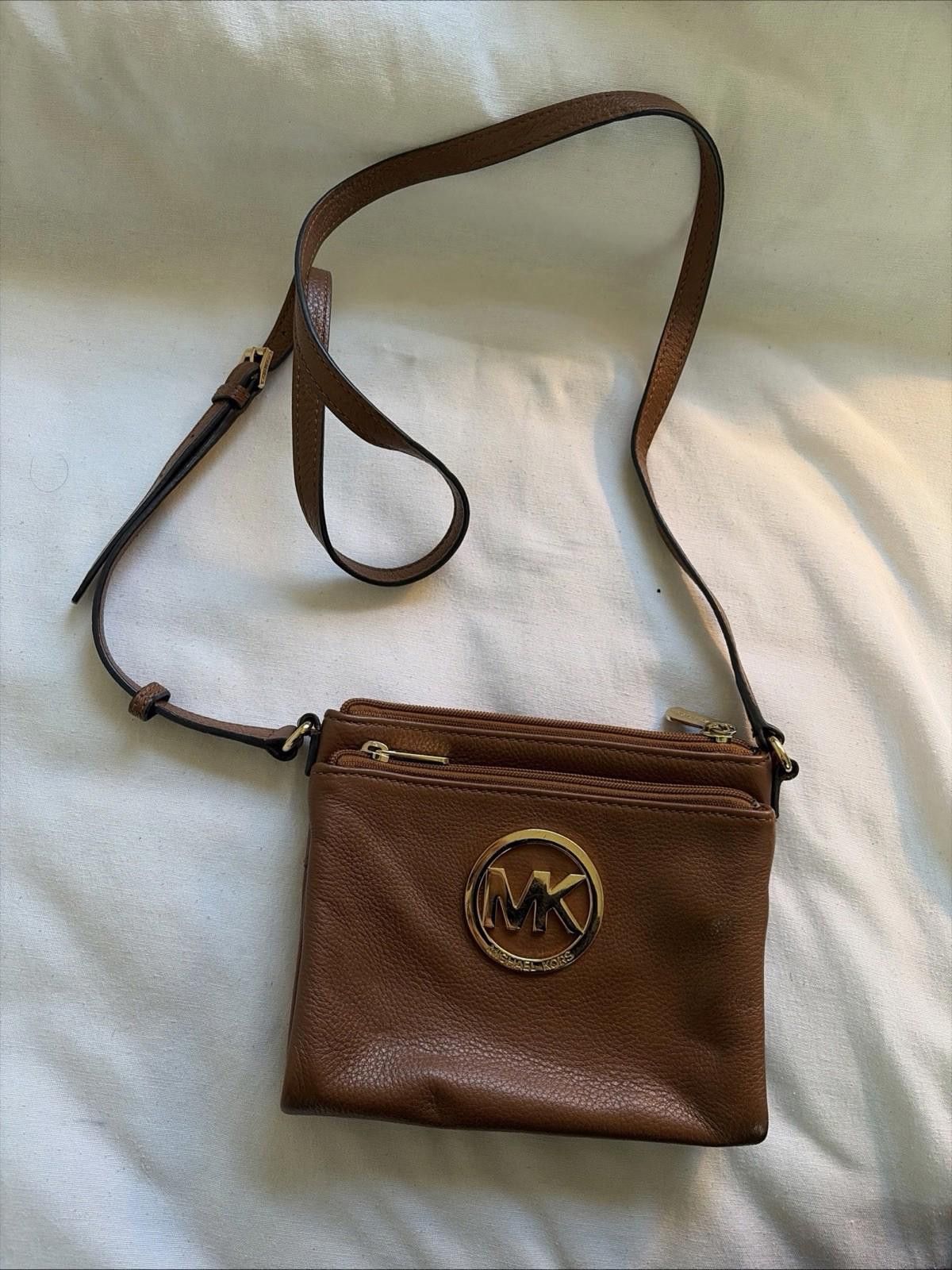 Michael Kors Michael Kors Bag Crossbody Brown Leather 8”x7” Gold Accent Size ONE SIZE - 1 Thumbnail