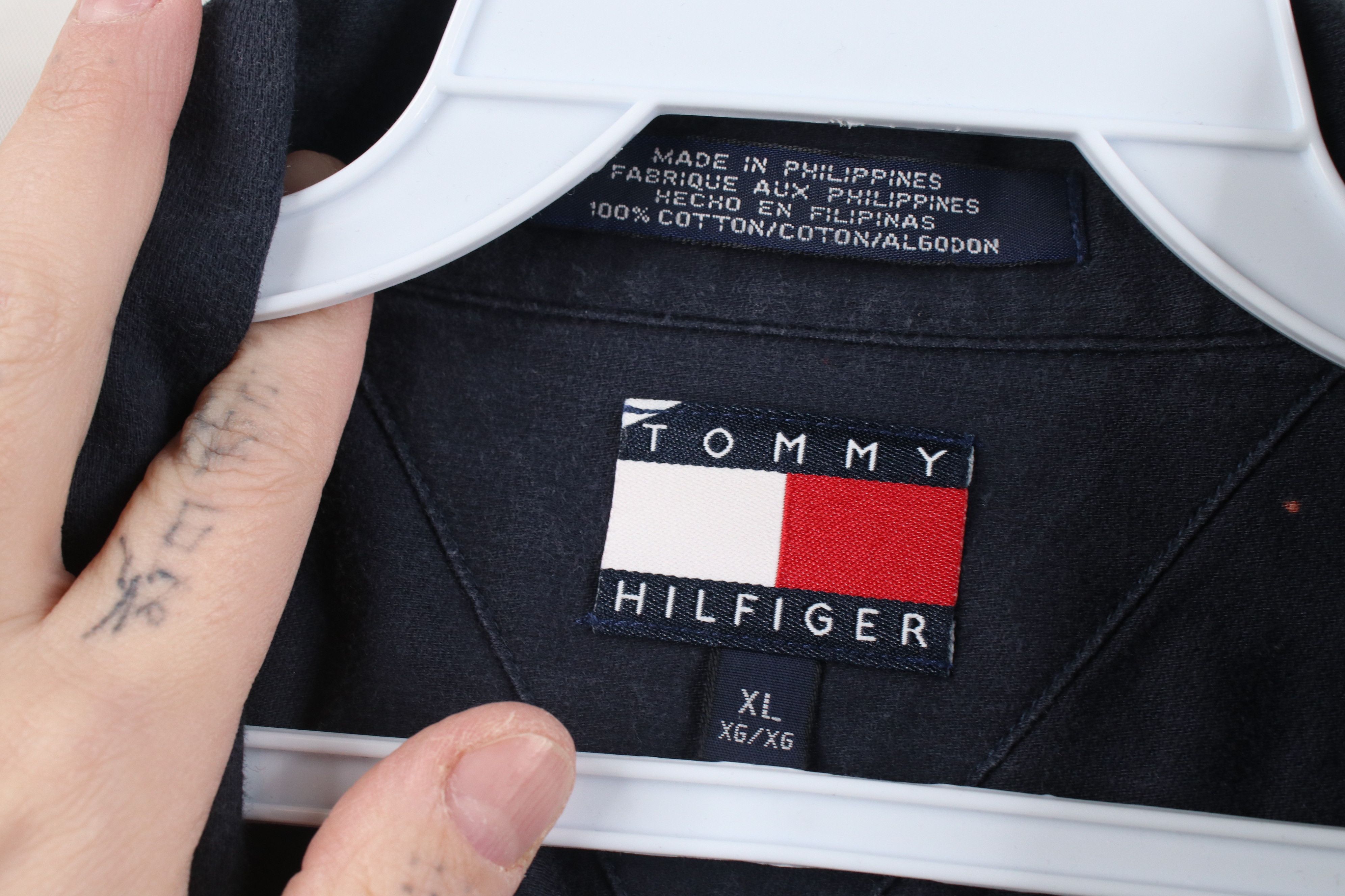 Tommy Hilfiger Vintage 90s Tommy Hilfiger Looped Collar Button Shirt Size US XL / EU 56 / 4 - 11 Thumbnail