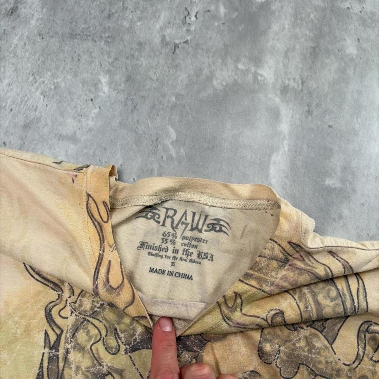 Other Y2K Beige Raw Blue Grunge Dragon Distressed Skater T-Shirt Size US L / EU 52-54 / 3 - 7 Thumbnail