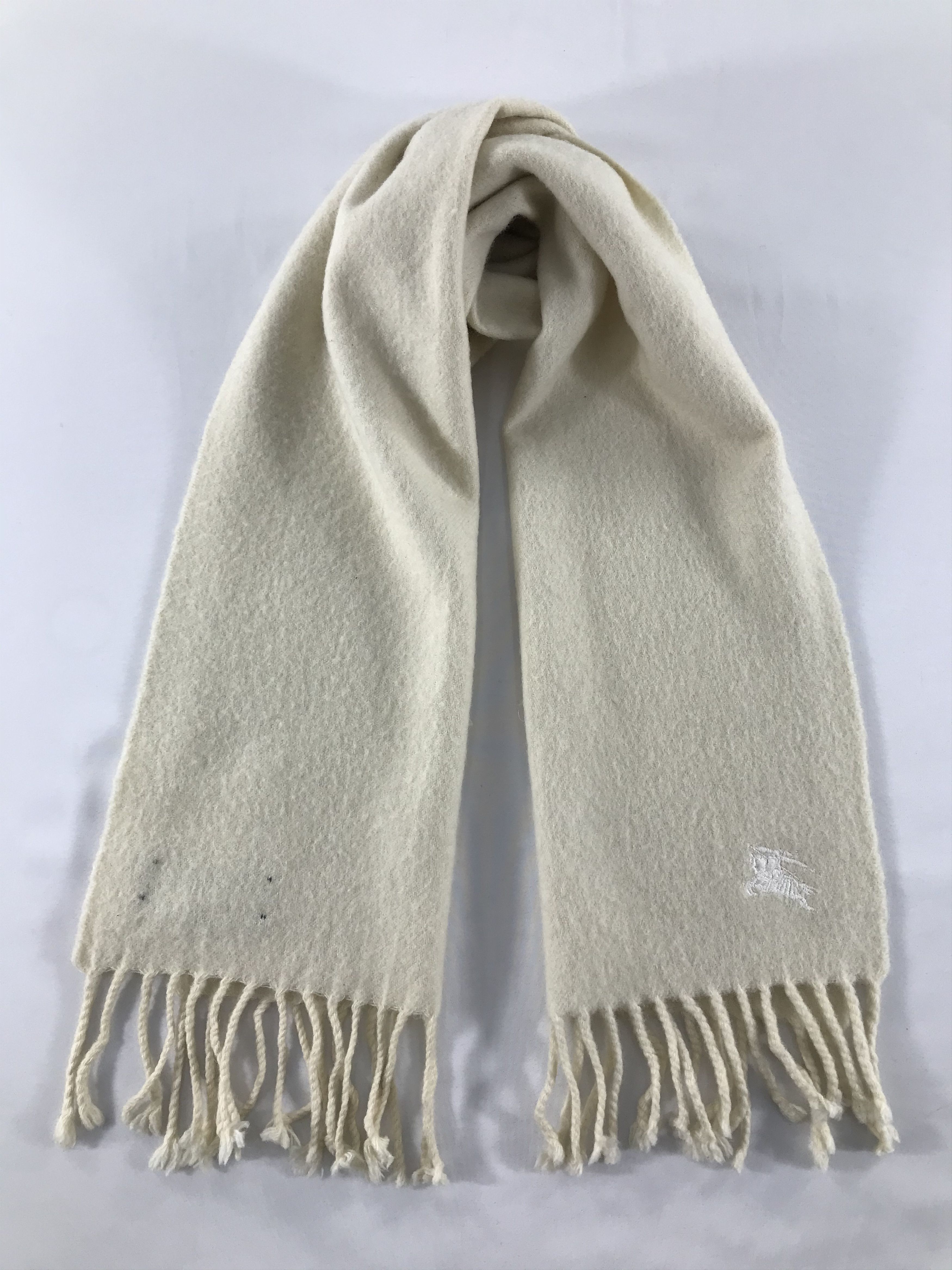 Burberry Vintage Burberry Scarf/Muffler/Neckwear MF1542 Size ONE SIZE - 1 Thumbnail
