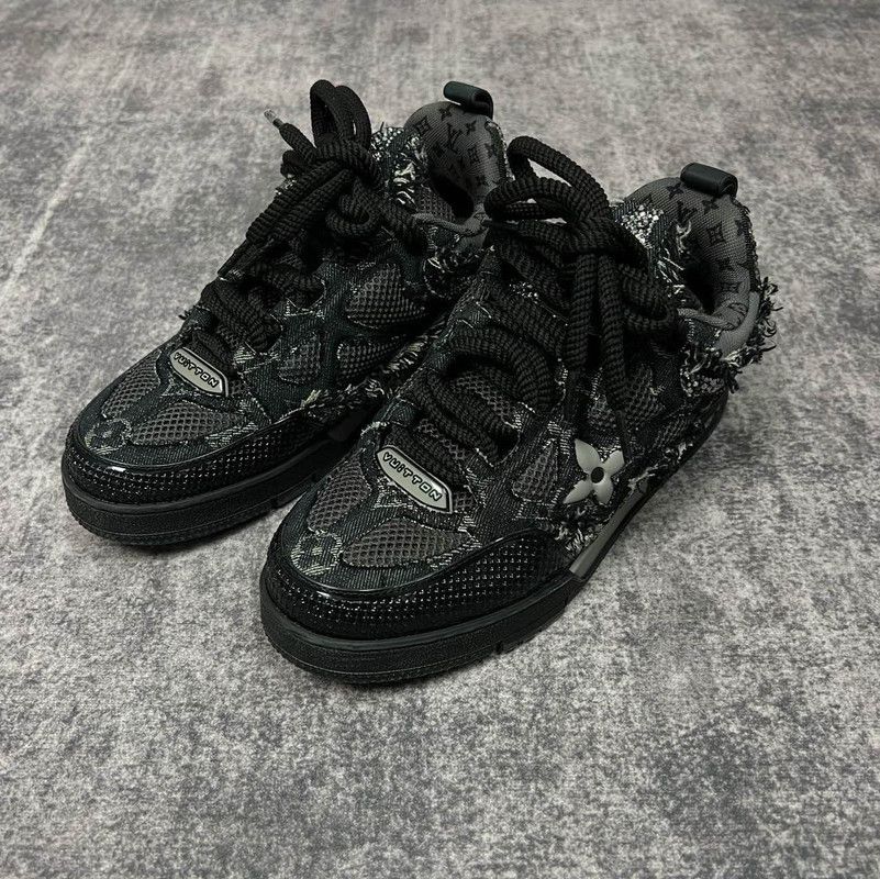 Louis Vuitton Louis Vuitton Skate Low-Top Fashion Sneakers 0079 Size US 8.5 / EU 41-42 - 1 Thumbnail