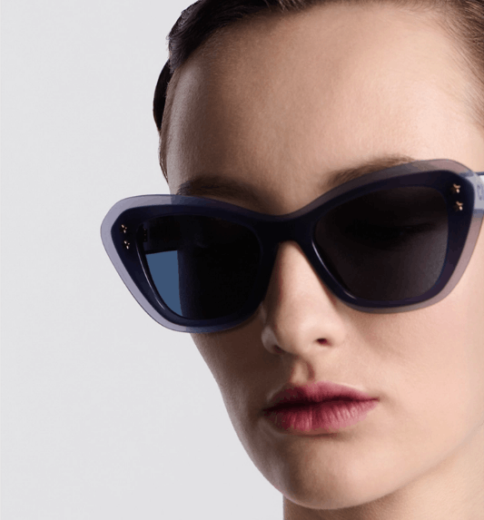 Dior o1w1db10525 Size : OS / DPFCB3 B3U Sunglasses in Blue Size ONE SIZE - 5 Thumbnail