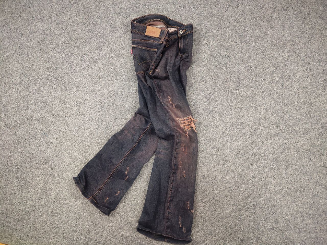 Le Grande Bleu (L.G.B.) Vintage Levis 572 Bootcut Jeans if six was nine Y2K LGB Size 31" - 3 Thumbnail