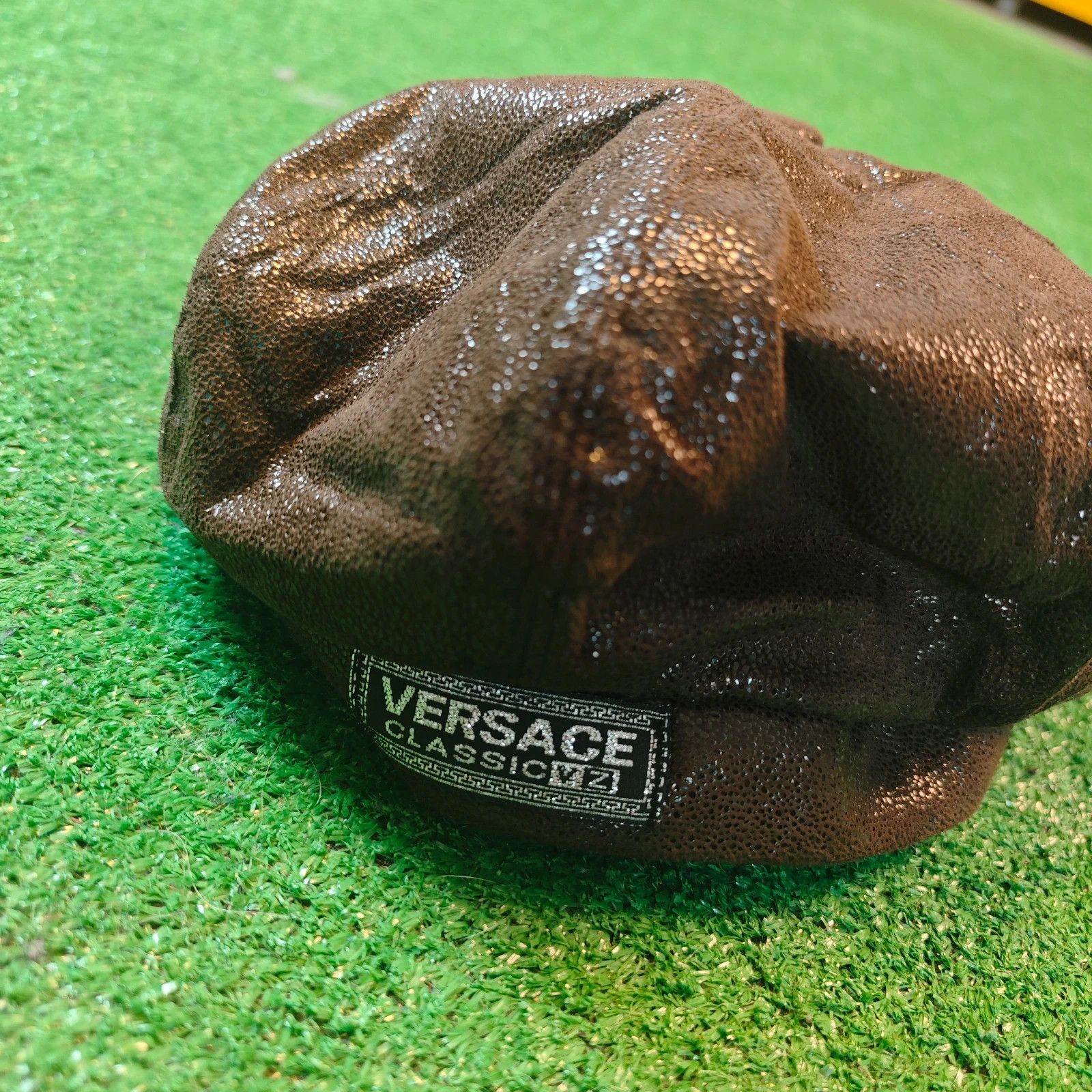 Versace Vintage Versace Classic beret hat brown glow 90s drip Size ONE SIZE - 1 Thumbnail