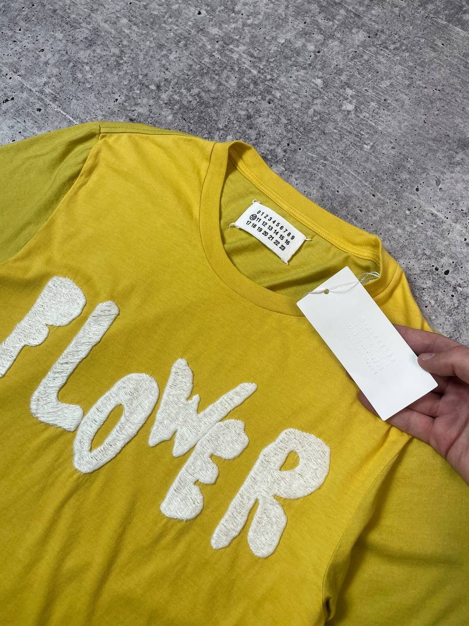 Maison Margiela New SS07 Maison Margiela Yellow Flower Logo Tee T-Shirt Y2K Size US M / EU 48-50 / 2 - 4 Thumbnail