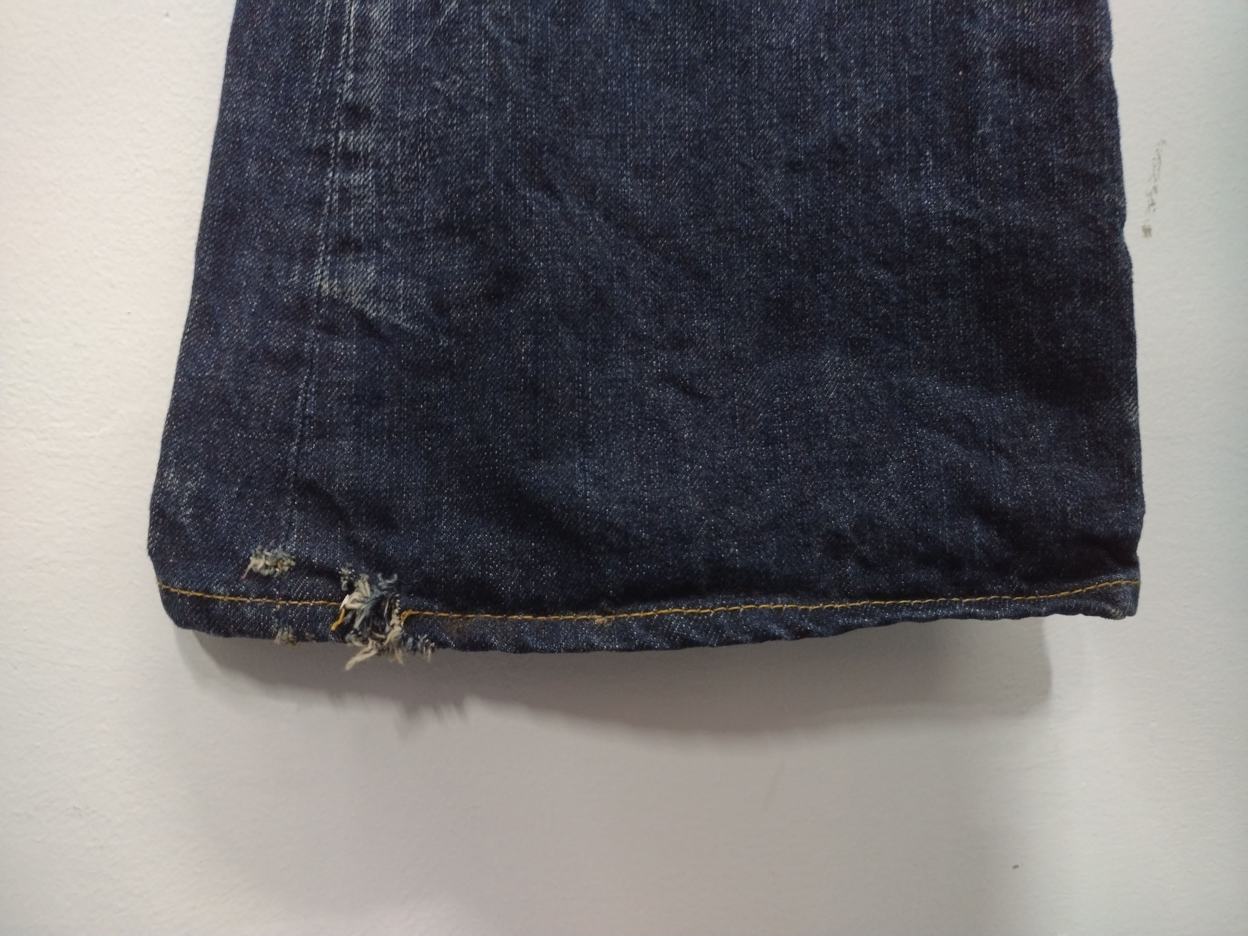 Justin Marvelous awesome Distressed like new Justin BOOT CUT jeans Size US 34 / EU 50 - 13 Thumbnail