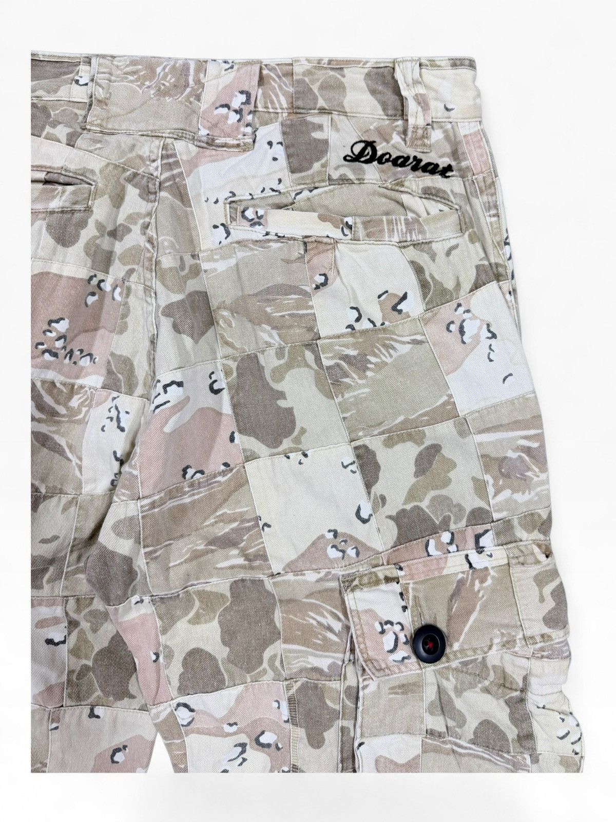 GOODENOUGH Vtg🔥90’s Doarat All Camoflauge Patchwork Multipocket Cargo Size US 33 - 14 Thumbnail