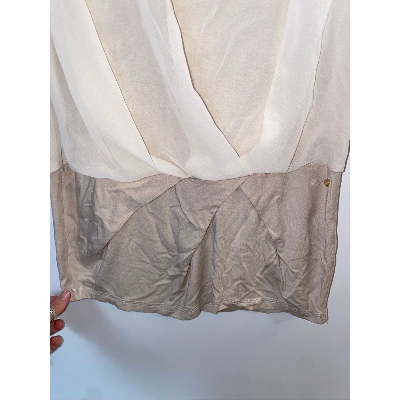 Arnette Nenette Italian Cream Beige Long Sleeveless Blouse, Size EU Size M / US 6-8 / IT 42-44 - 4 Thumbnail