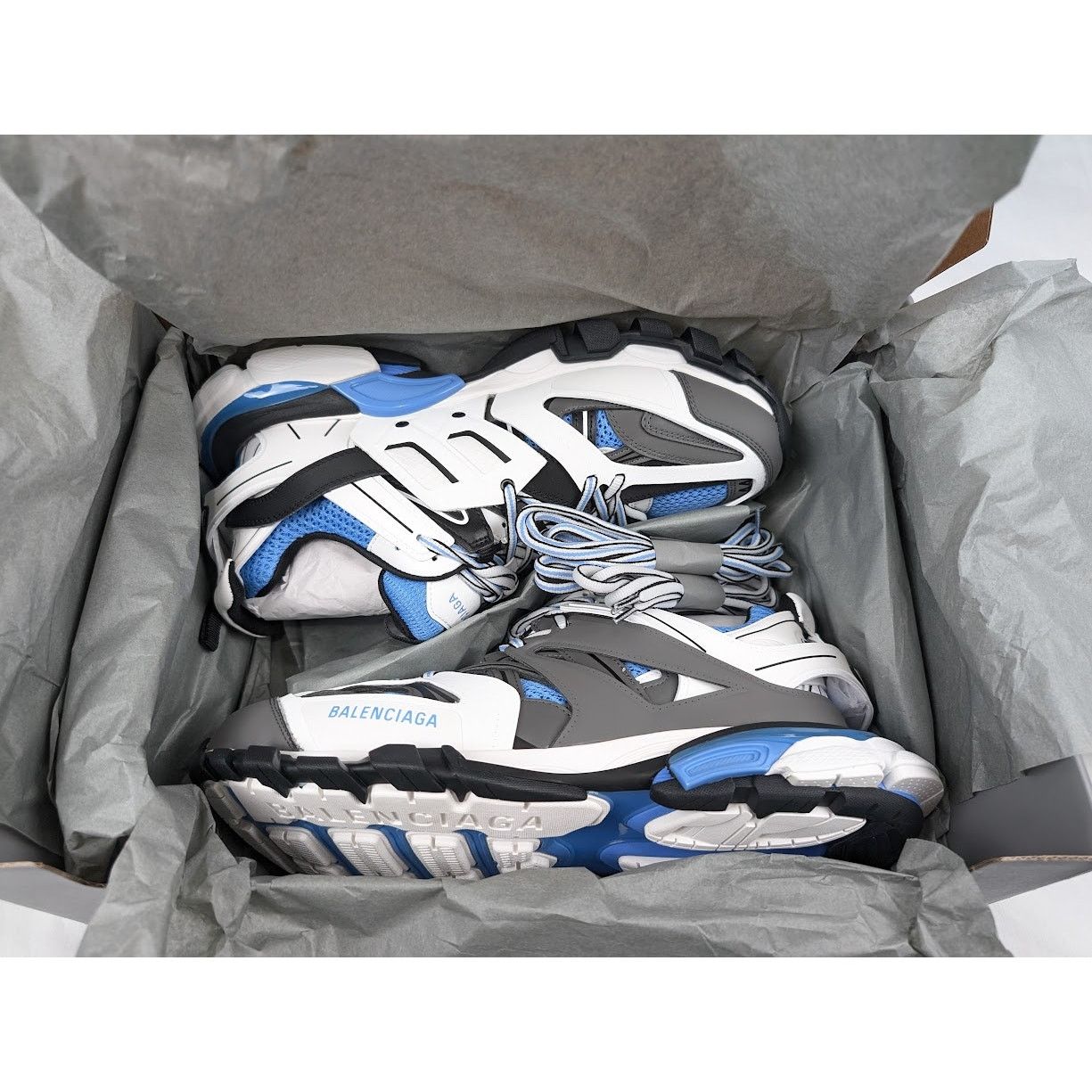 Balenciaga o1rshd1 Rubber Track Sneakers in Multicolor Size US 11 / EU 44 - 22 Thumbnail