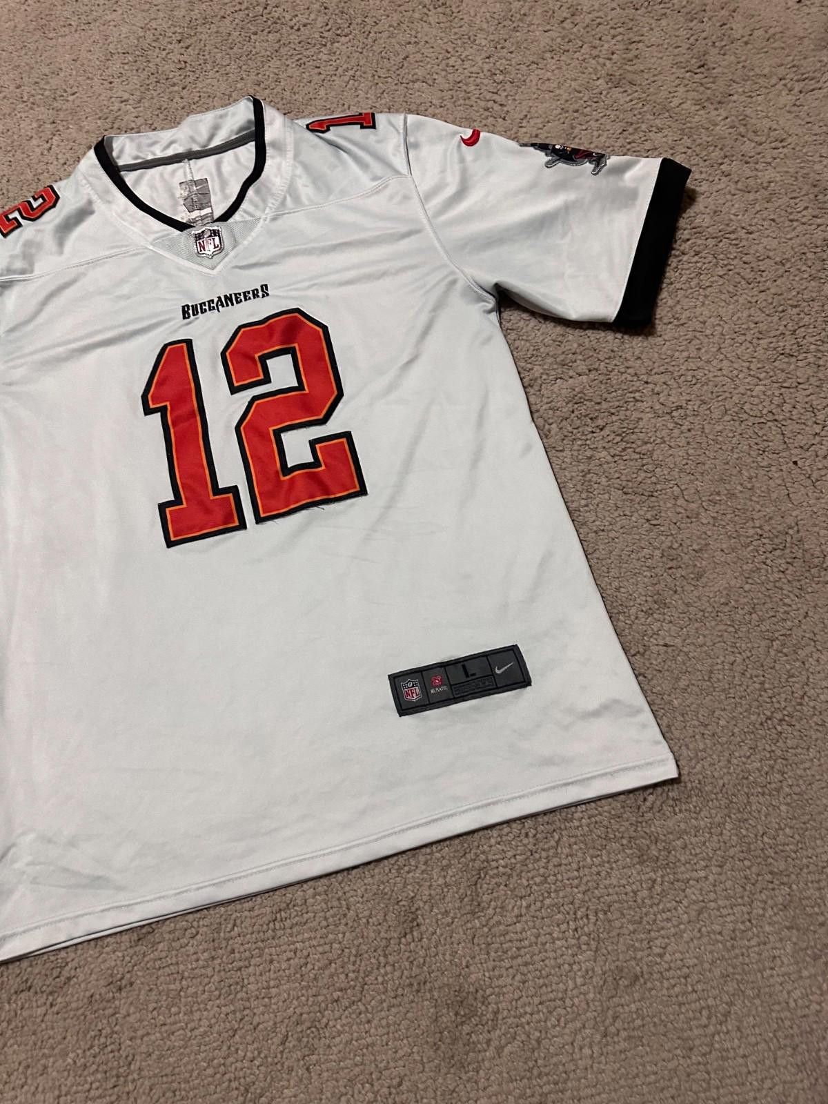 Nike Vintage Tom Brady #12 Tampa Bay Buccaneers Jersey On-Field L Size US L / EU 52-54 / 3 - 2 Thumbnail