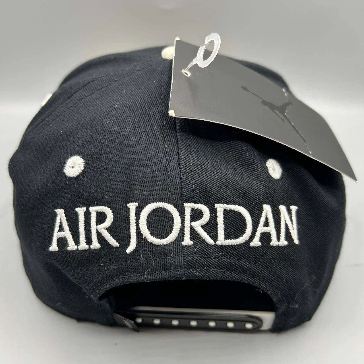 Jordan Brand Air Jordan Pro Hat Men Black White Nike Air Snap Back Cap Size ONE SIZE - 7 Thumbnail