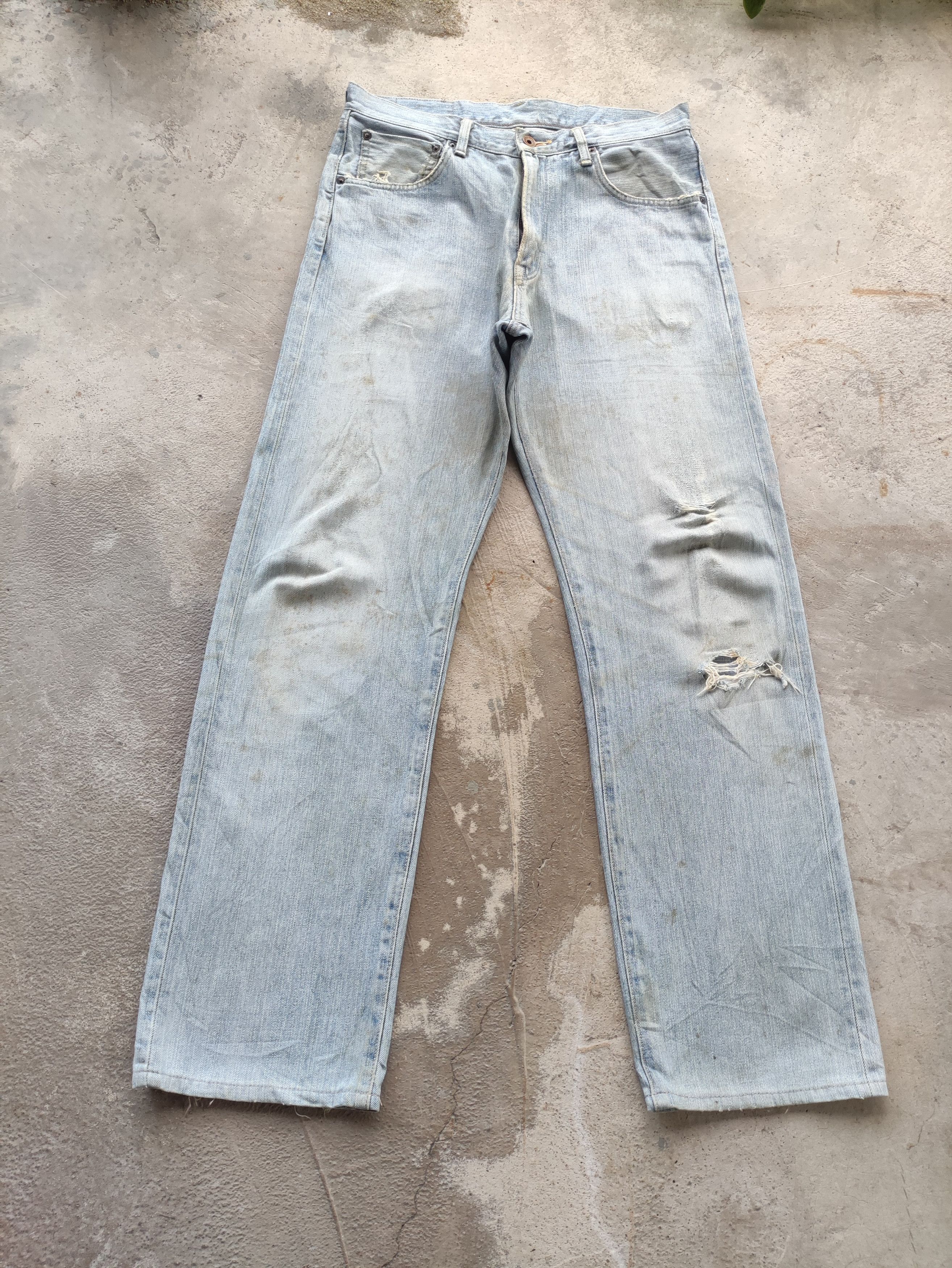 Edwin Vintage Edwin 505 Japan Baggy Jean Distressed Faded Denim Size US 33 - 1 Thumbnail