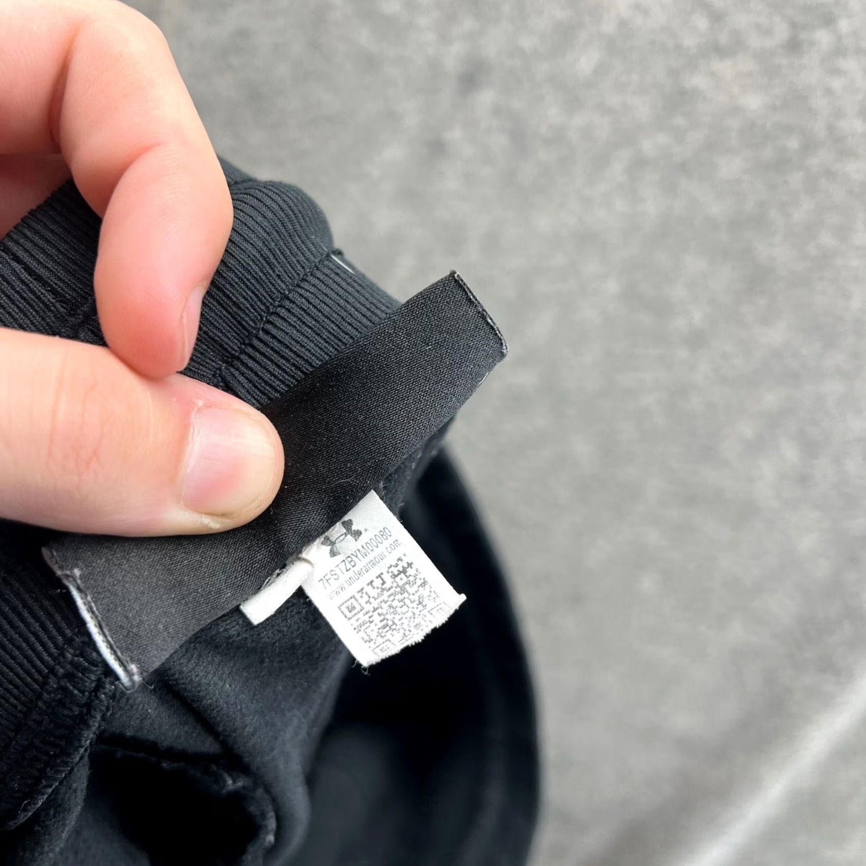 Under Armour VINTAGE under armour Jogger Pants Mens Large Black Fleece Cotton Polyester 28in Inseam Solid Pockets Training Tapered Casual Sportswear Size US 33 - 7 Thumbnail