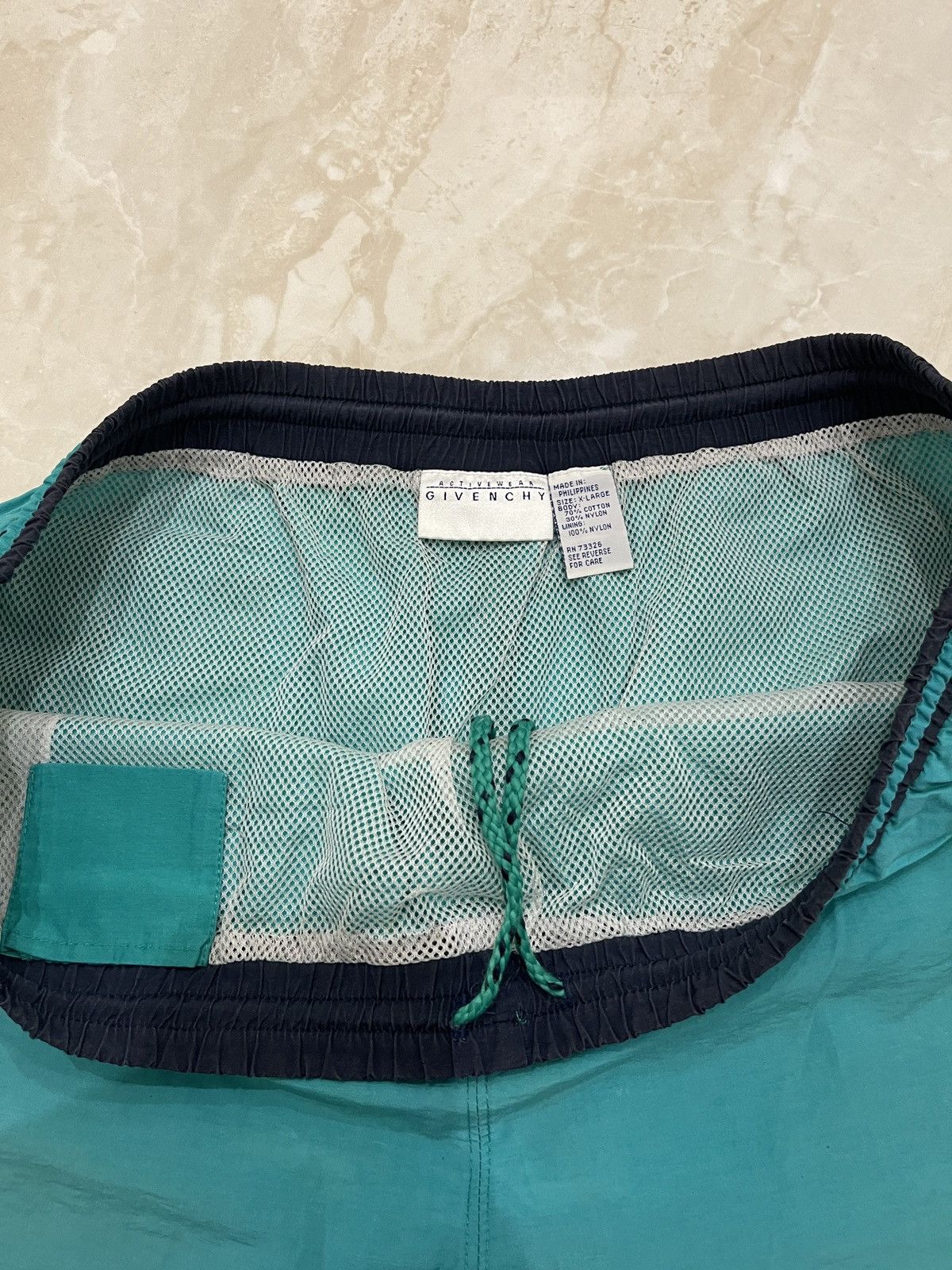 Givenchy 🔥Givenchy rare vintage 90s shorts nylon swim size XL Size US 36 / EU 52 - 4 Thumbnail