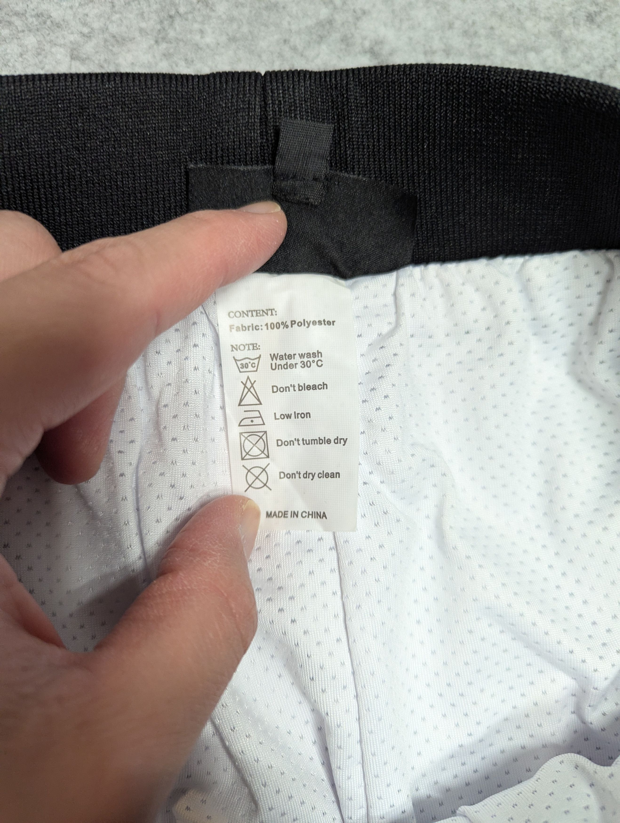 Vintage Kinetic Kings Active Shorts- White Pinstripe - Size Large Size US 33 - 4 Thumbnail