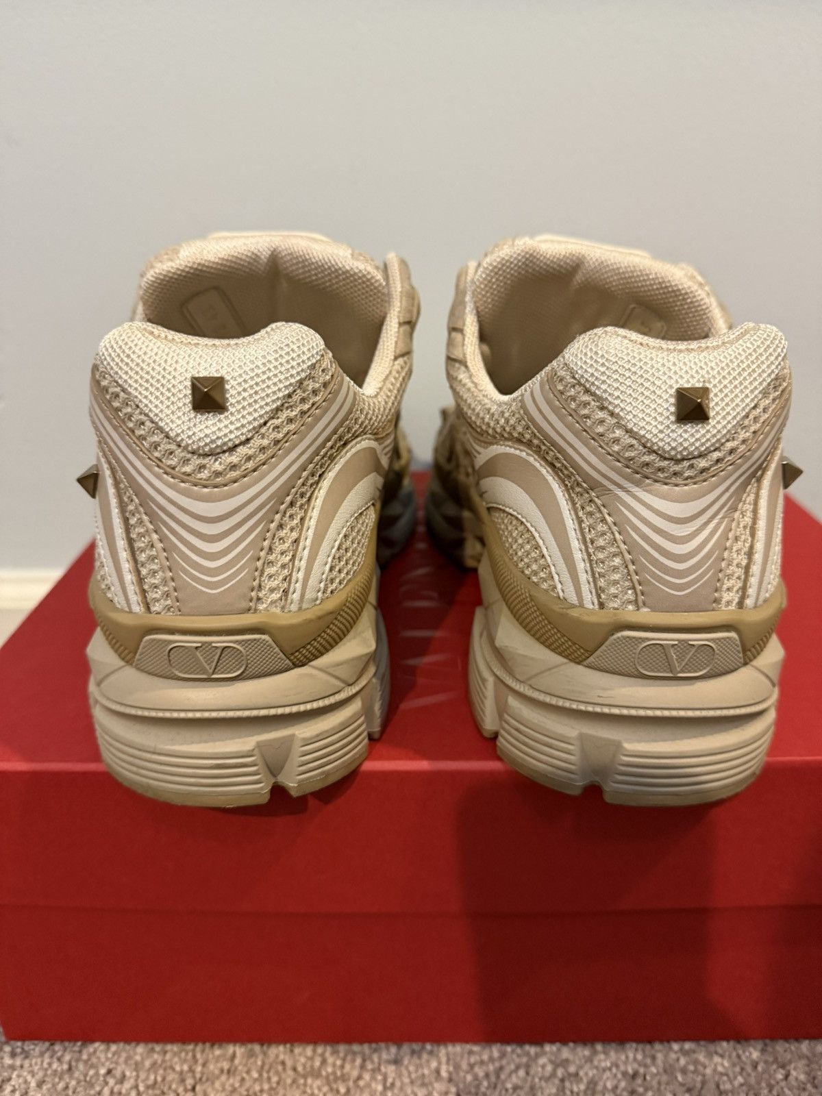 Valentino MS-2960 panelled sneakers Size US 10 / EU 43 - 5 Thumbnail