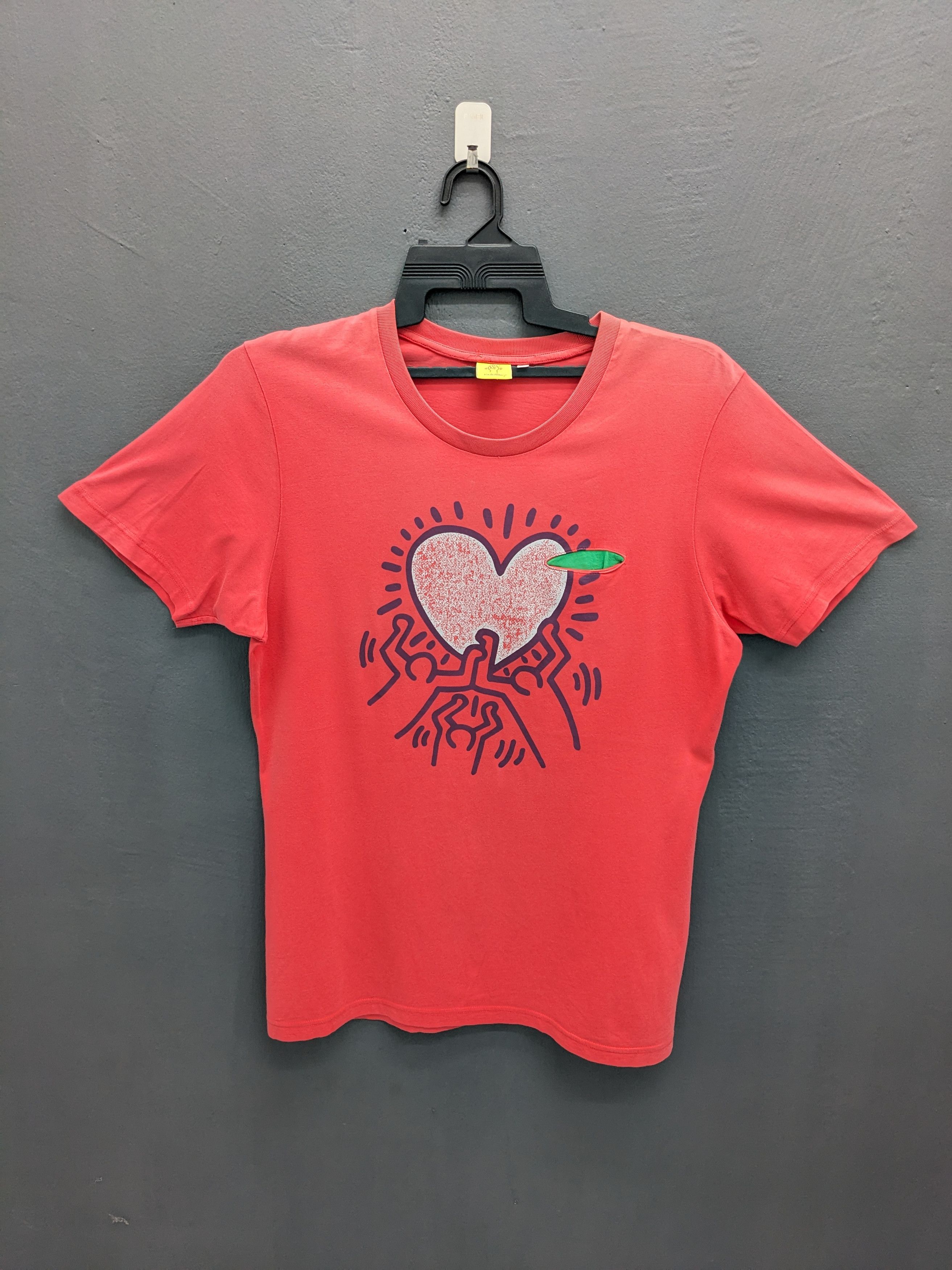 Keith Haring JAPANESE BRAND X KEITH HARING TSHIRT Size US L / EU 52-54 / 3 - 2 Thumbnail