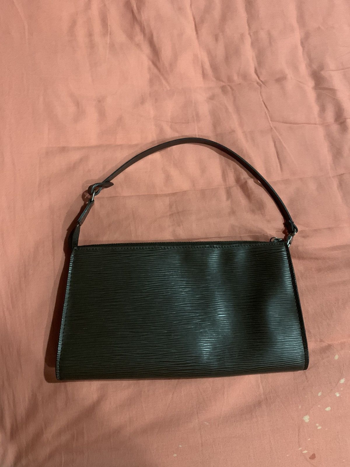 Louis Vuitton Louis Vuitton brown epi leather pochette clutch Size ONE SIZE - 2 Thumbnail